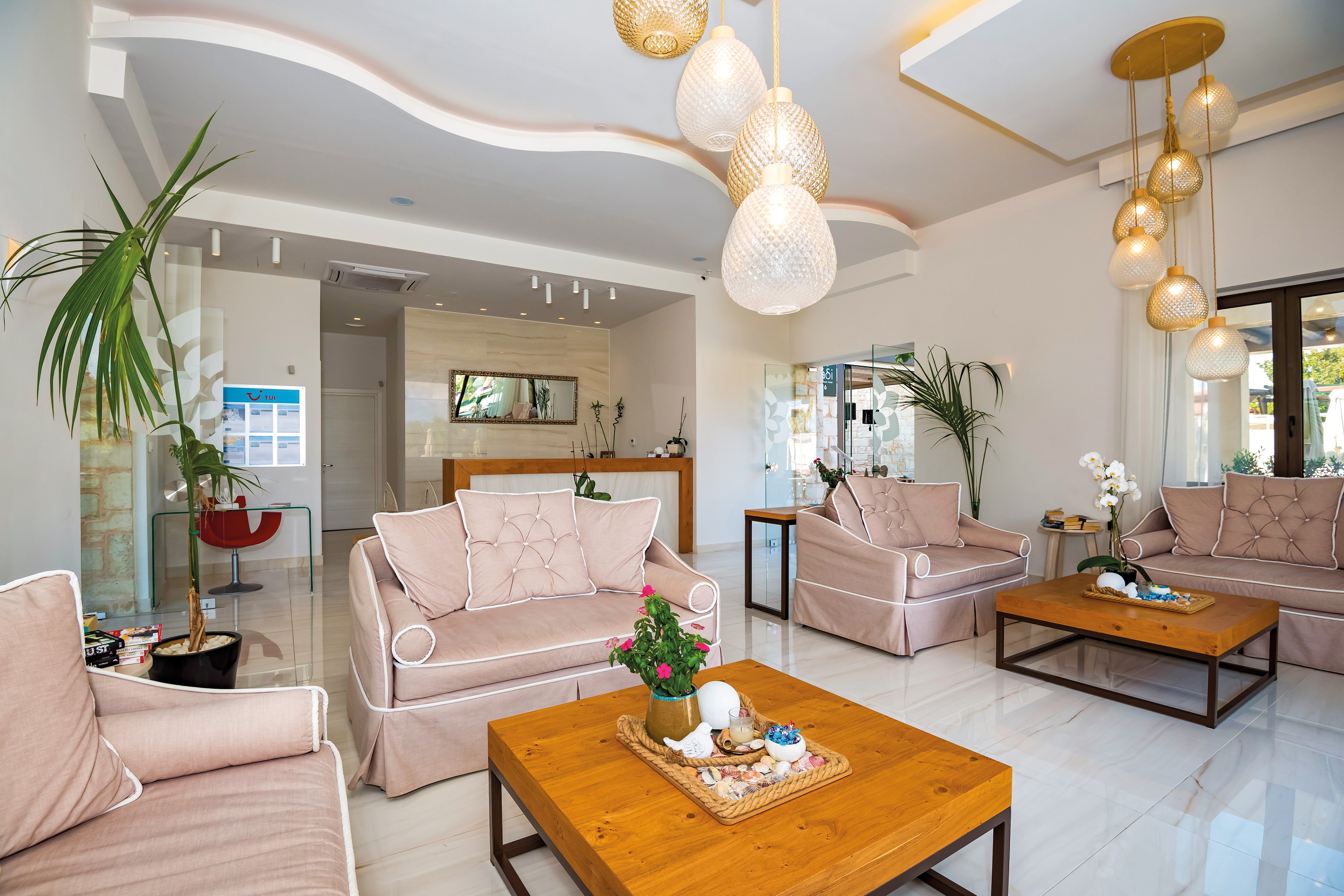 Airis Boutique Hotel & Suites