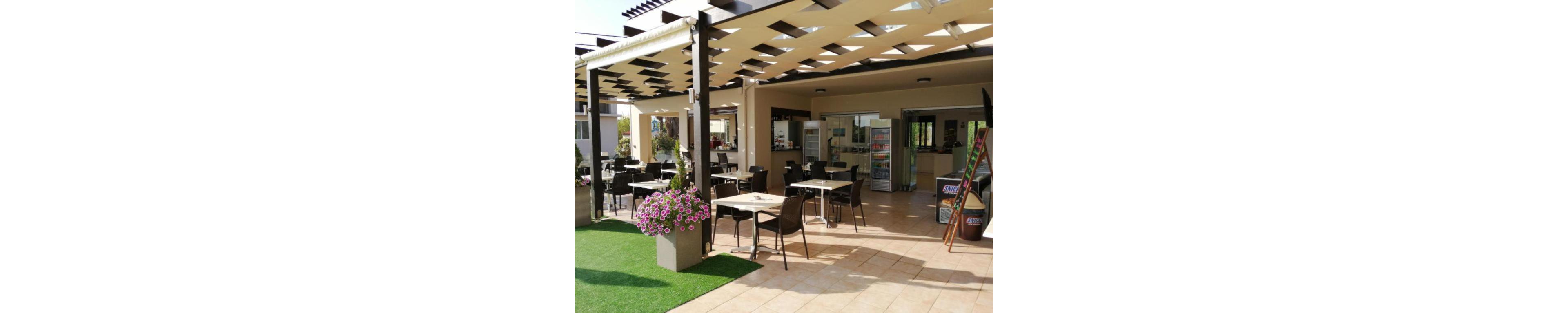 Carisa Suites & Apartments