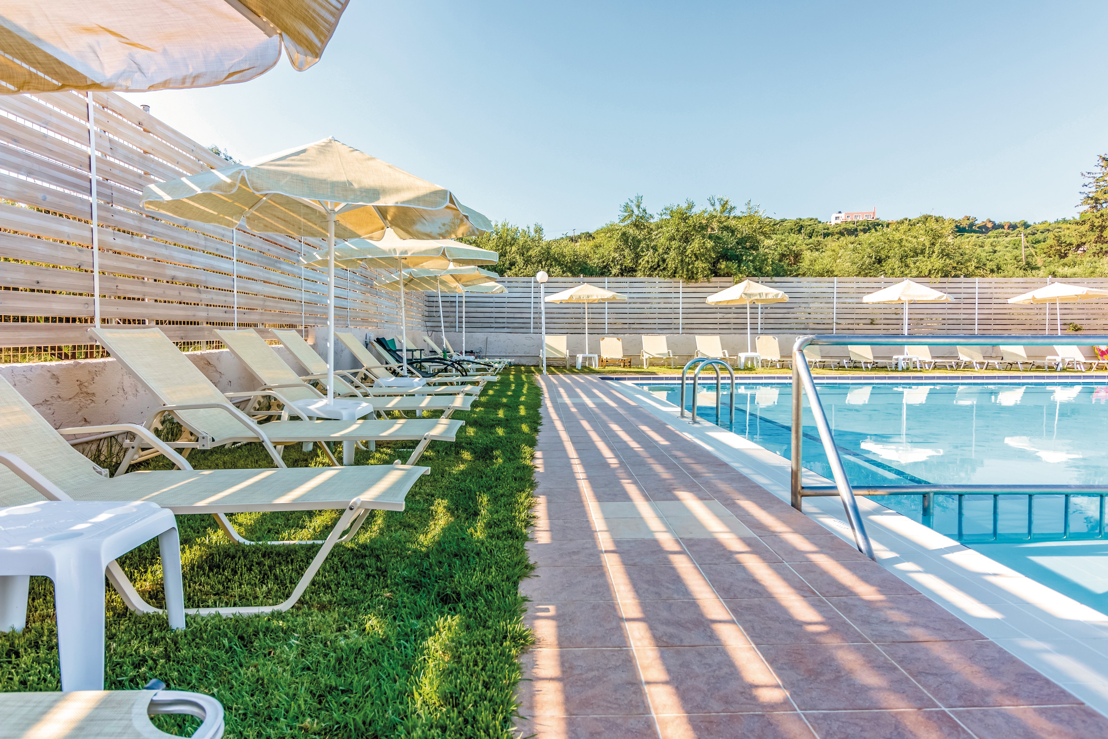 Dimitra & Evdokia Studio Apartments