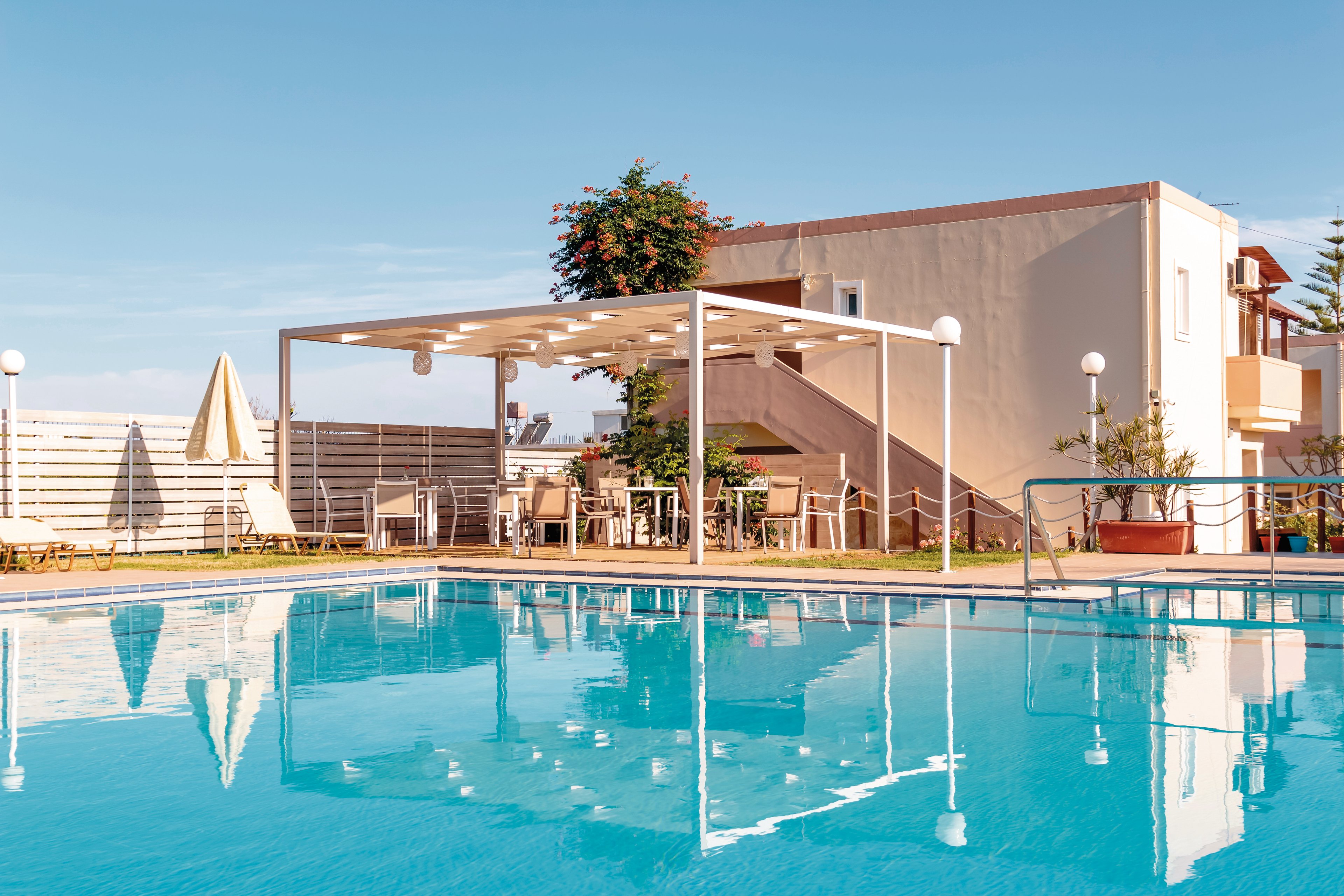 Dimitra & Evdokia Studio Apartments