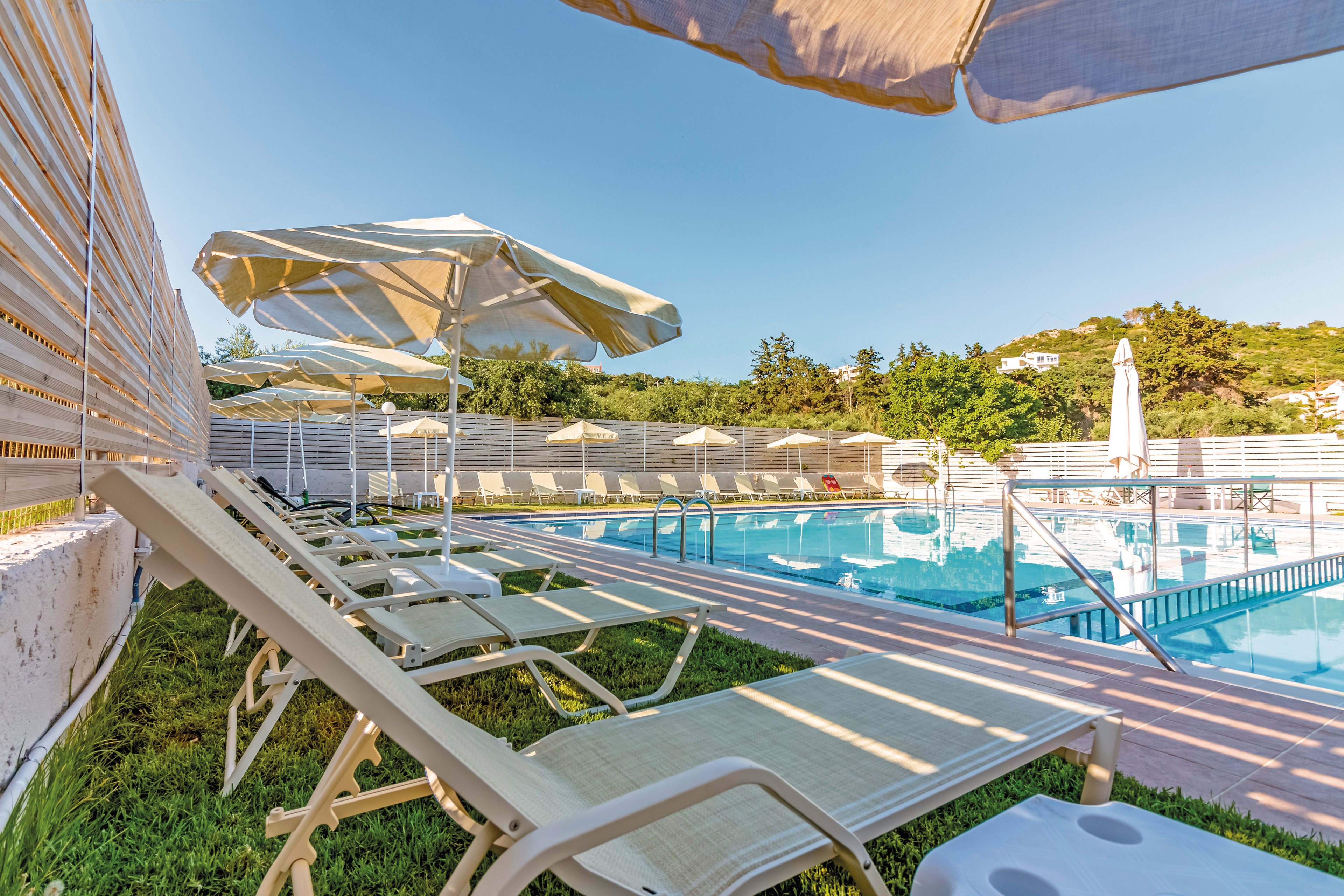 Dimitra & Evdokia Studio Apartments