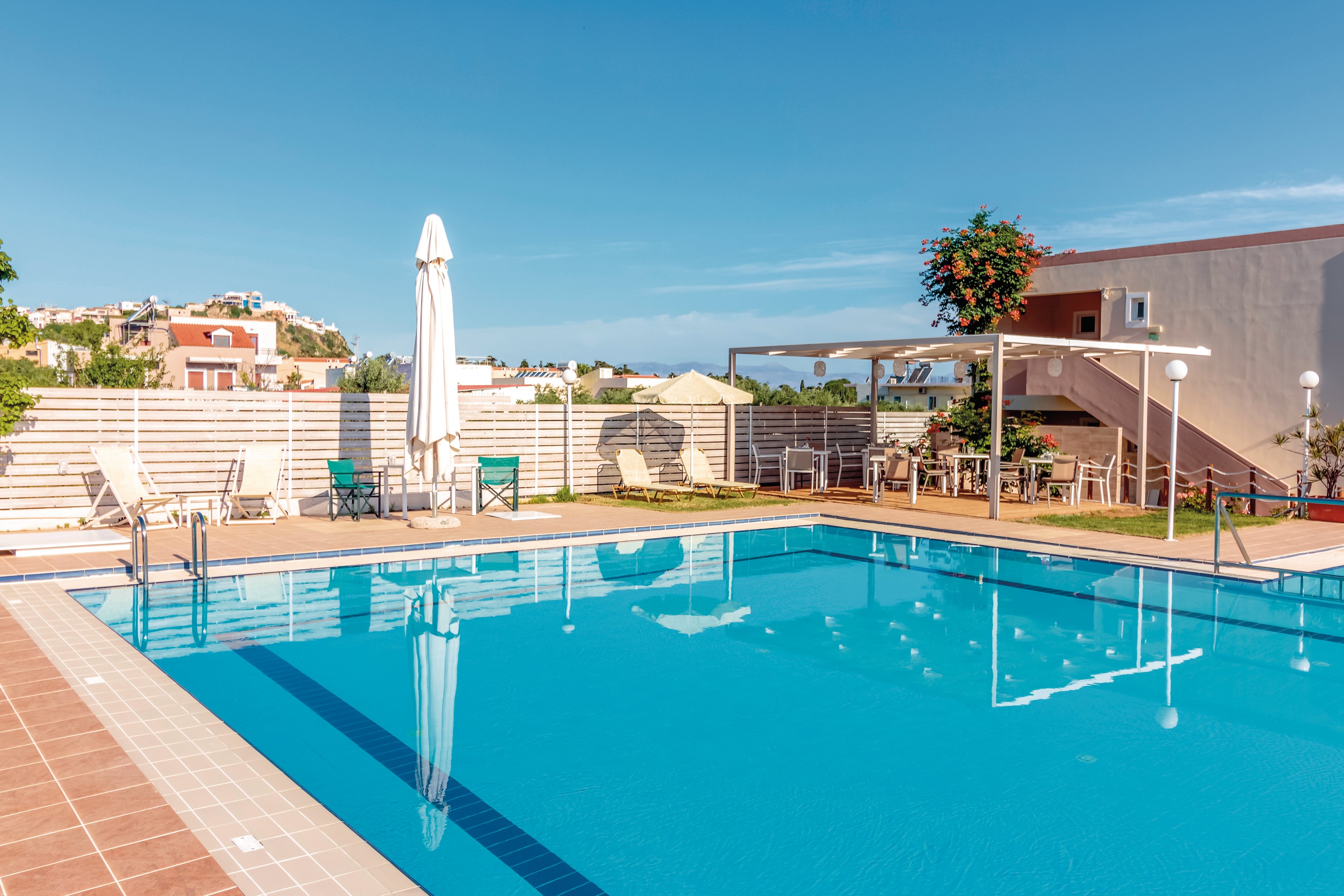 Dimitra & Evdokia Studio Apartments