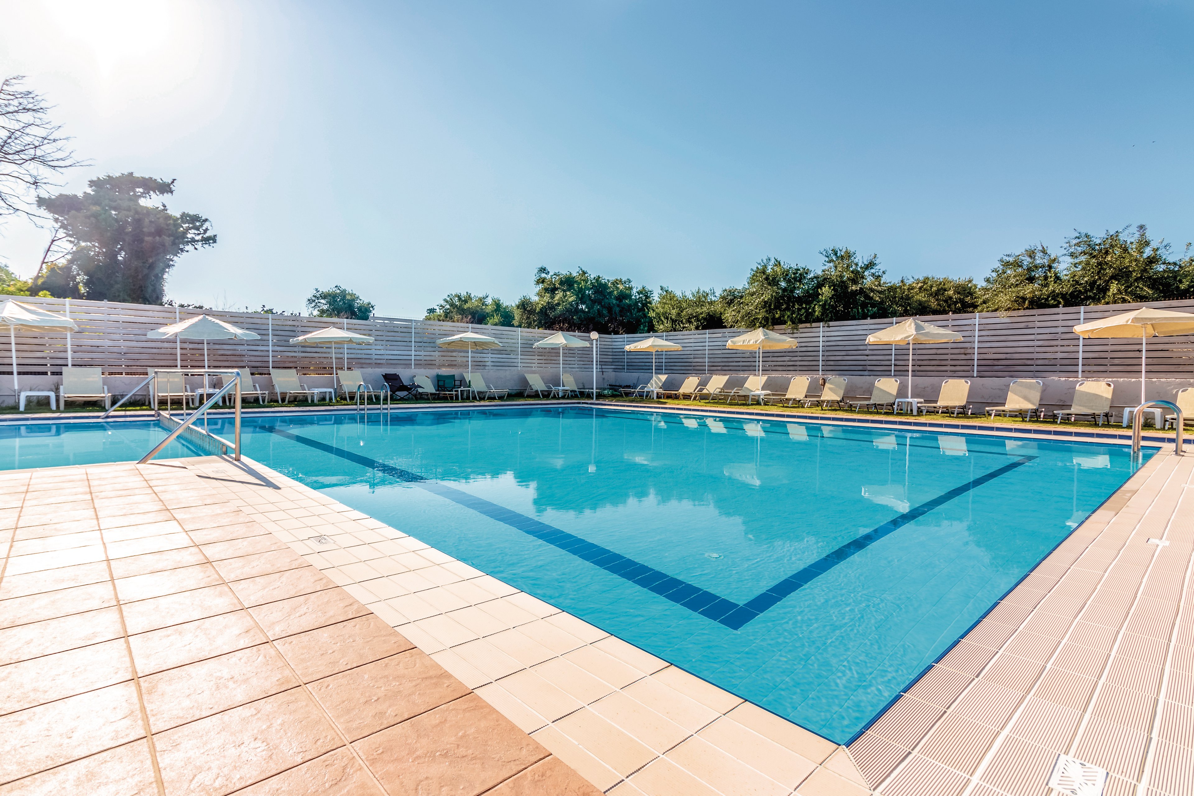 Dimitra & Evdokia Studio Apartments