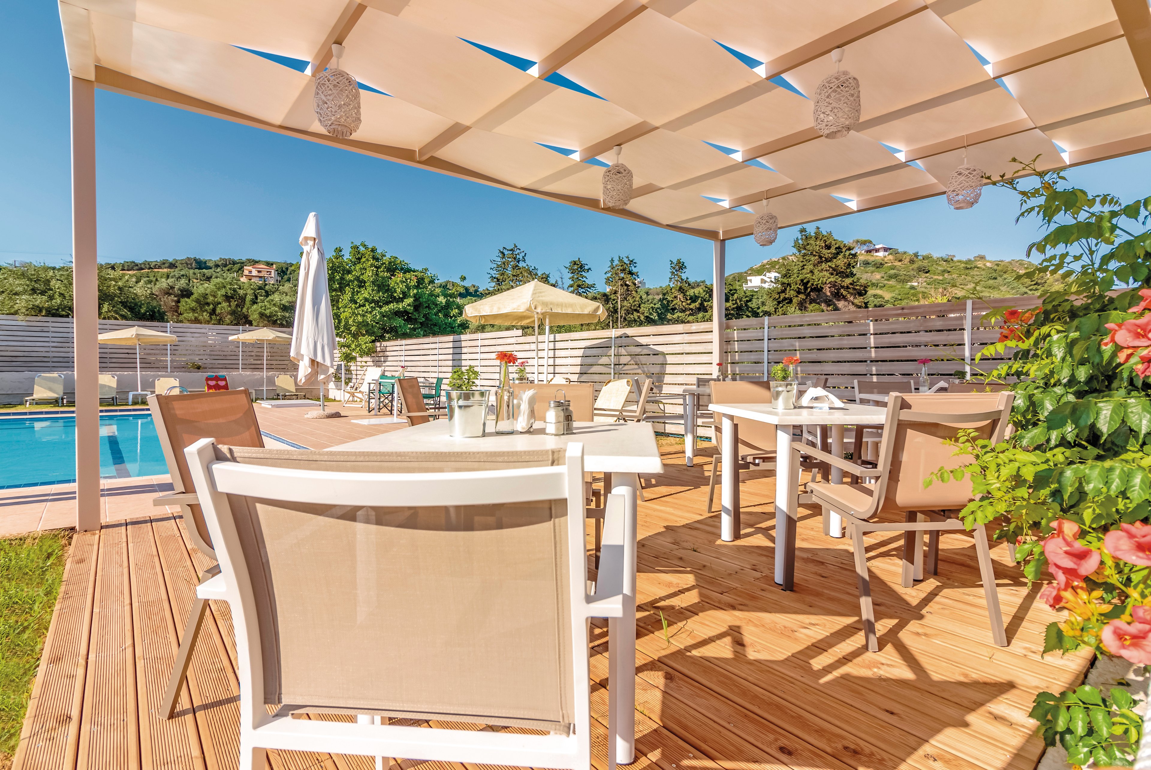 Dimitra & Evdokia Studio Apartments