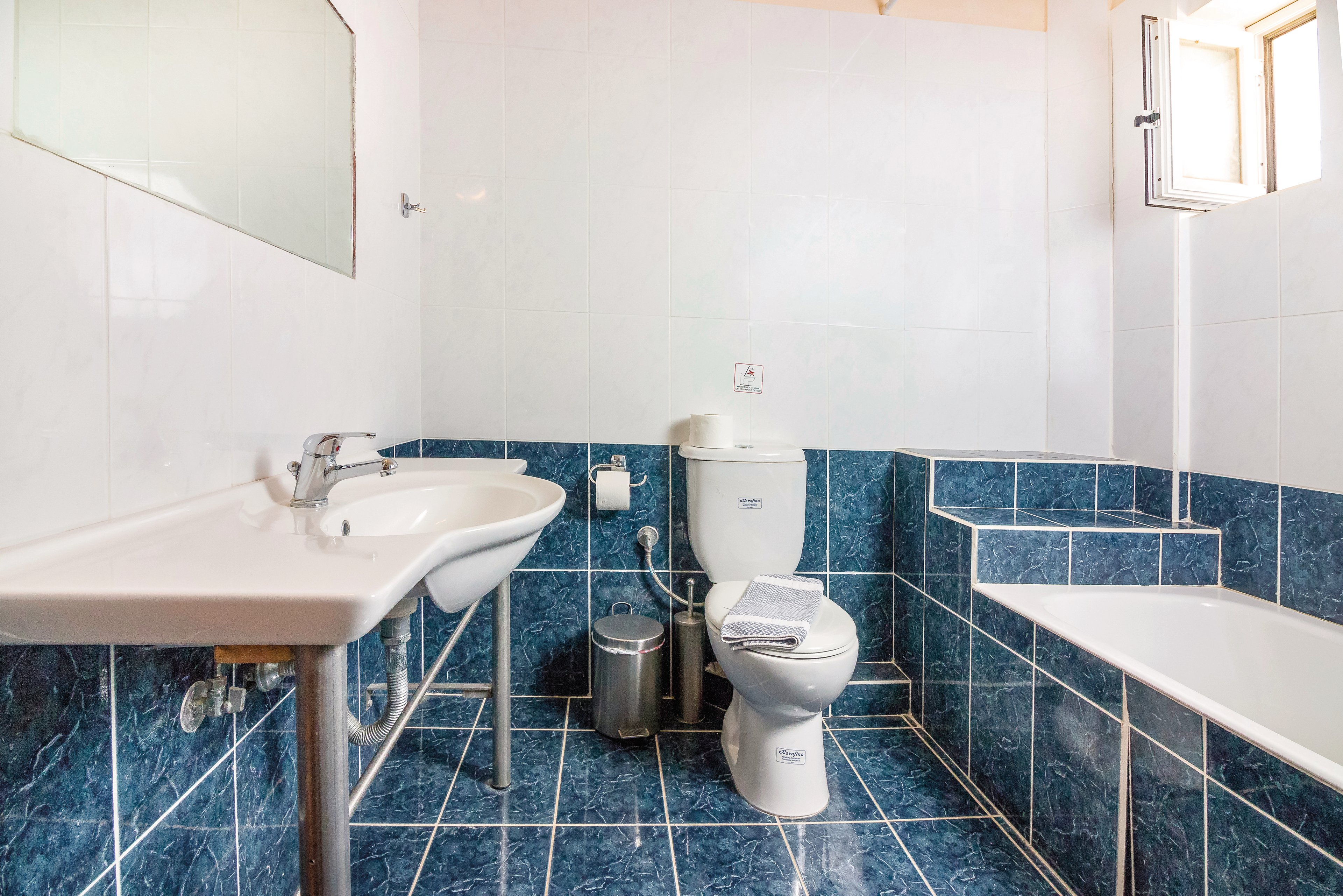 Dimitra & Evdokia Studio Apartments