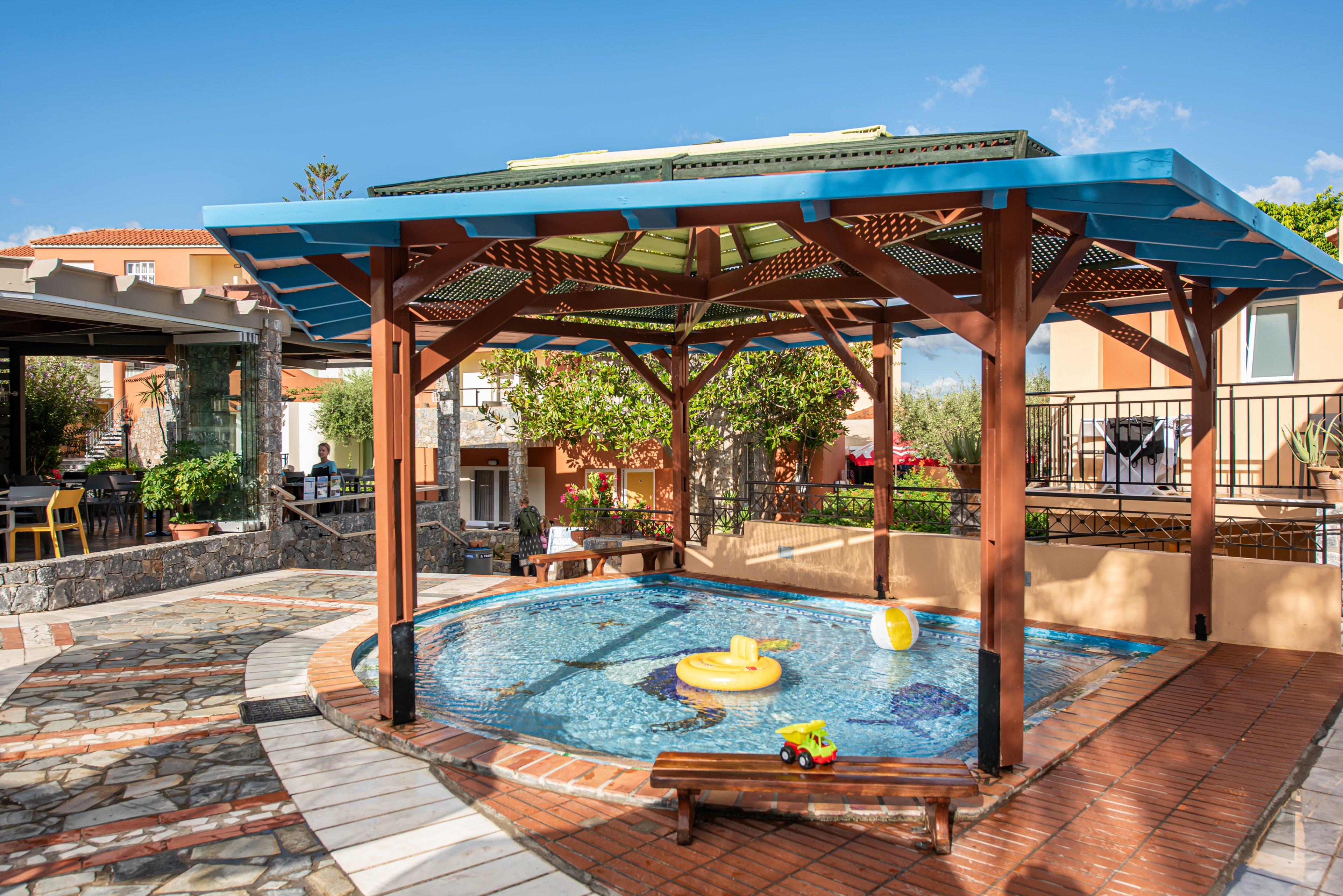 Stefan Village Hotel Apartments