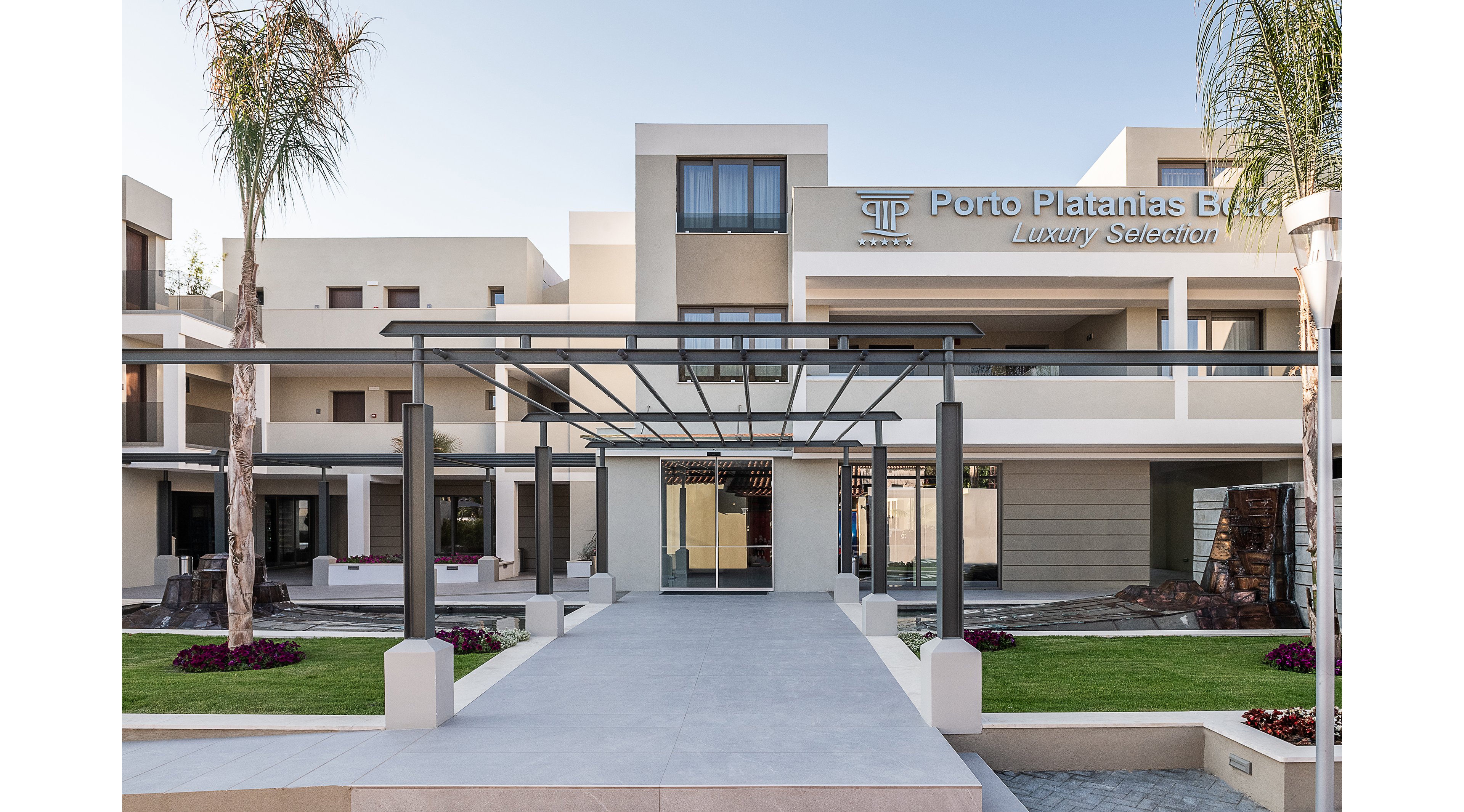 Porto Platanias Luxury Selection