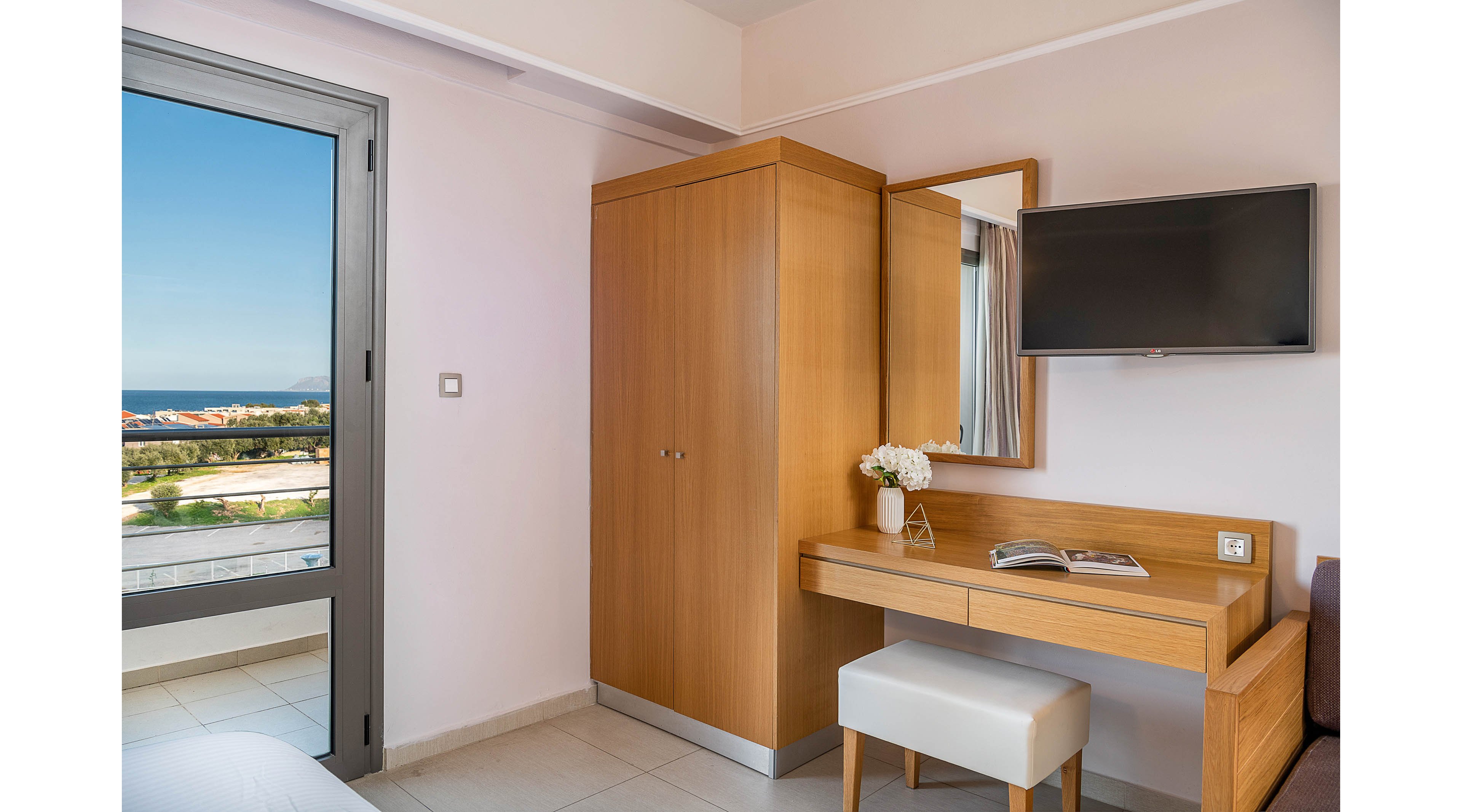 Porto Platanias Village Resort