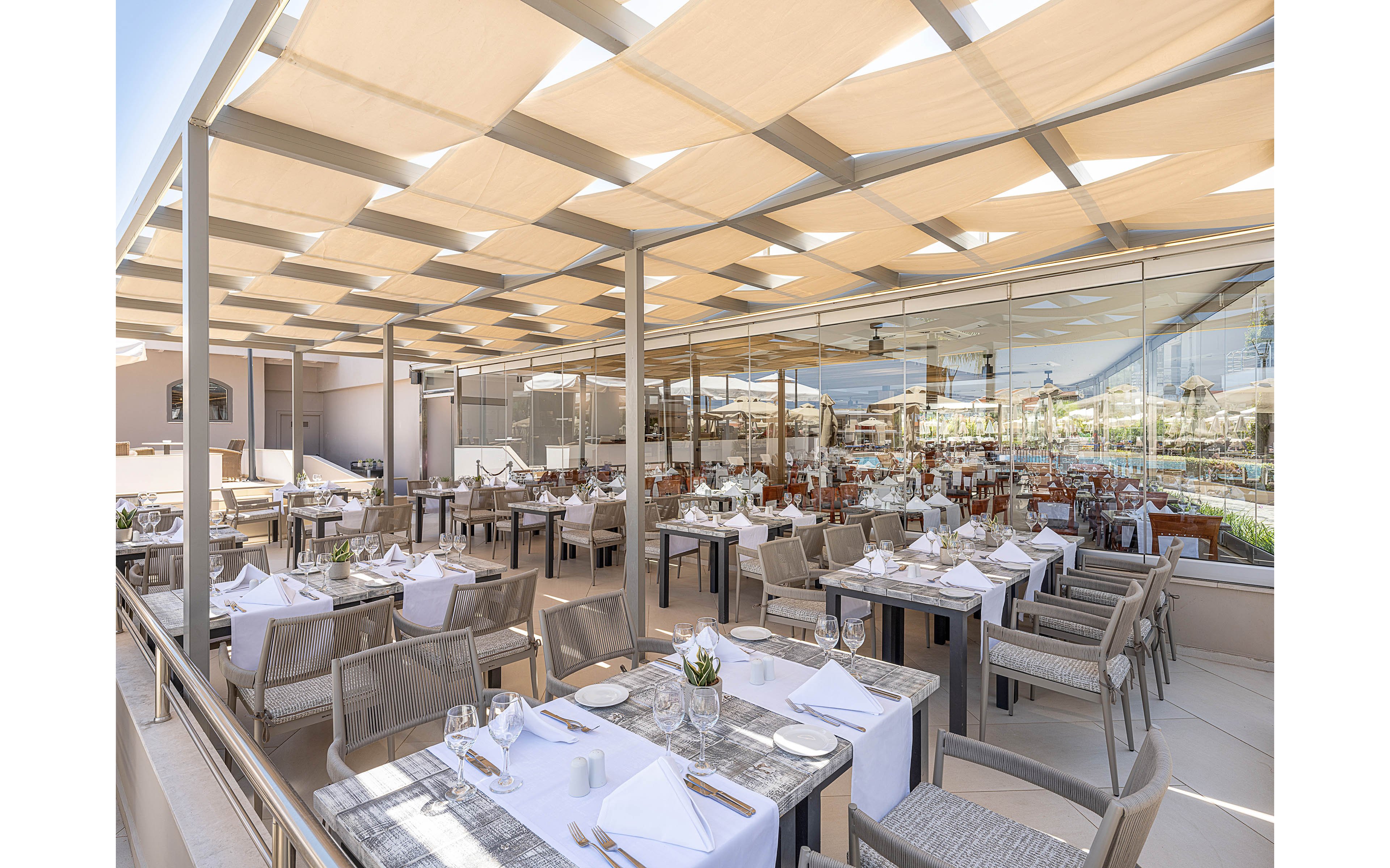 Porto Platanias Village Resort