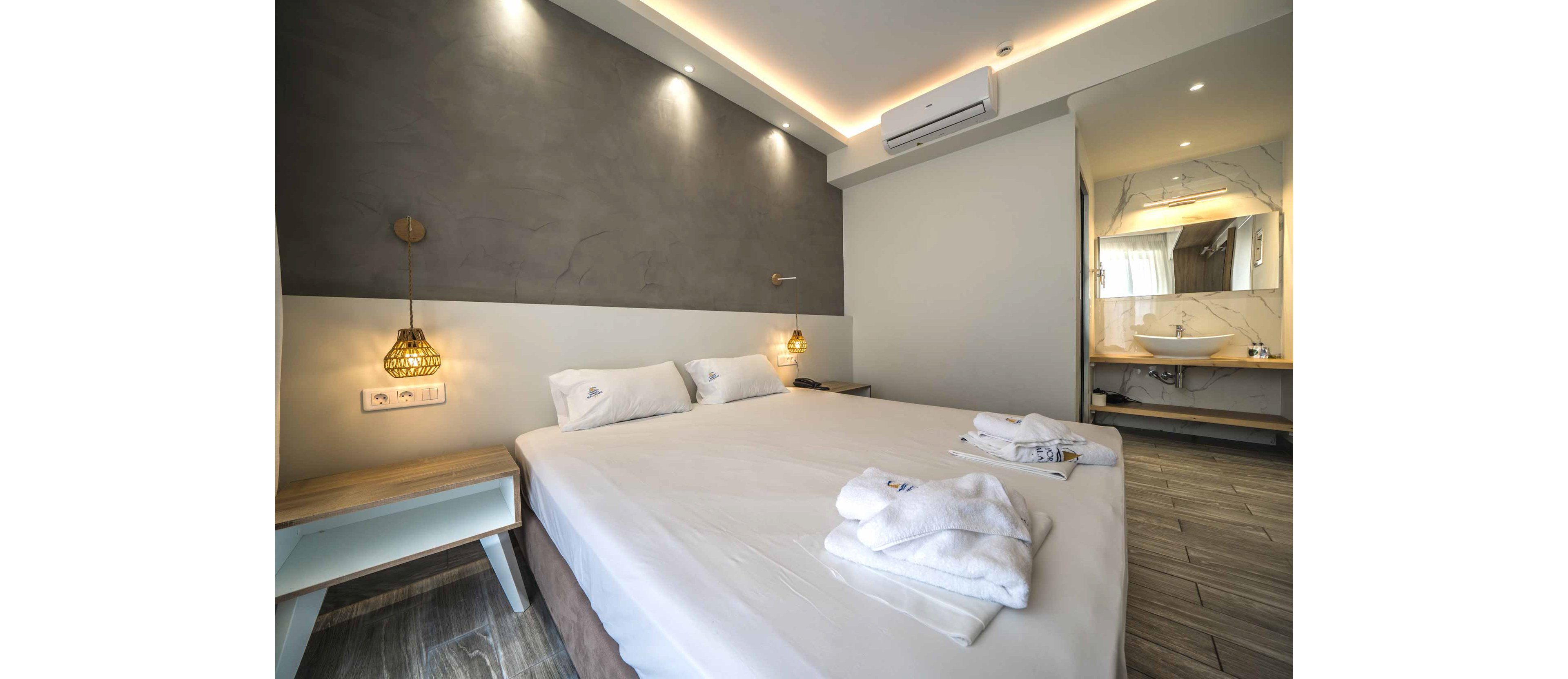 Porto Kalamaki Hotel