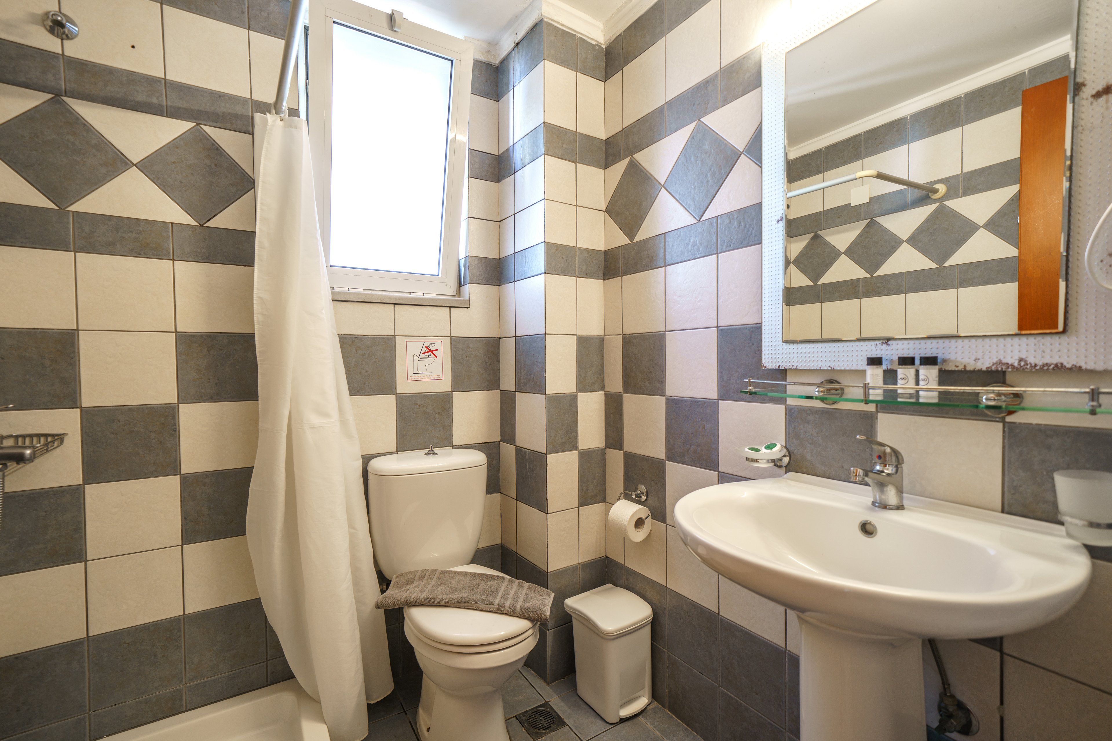 Porto Kalamaki Hotel