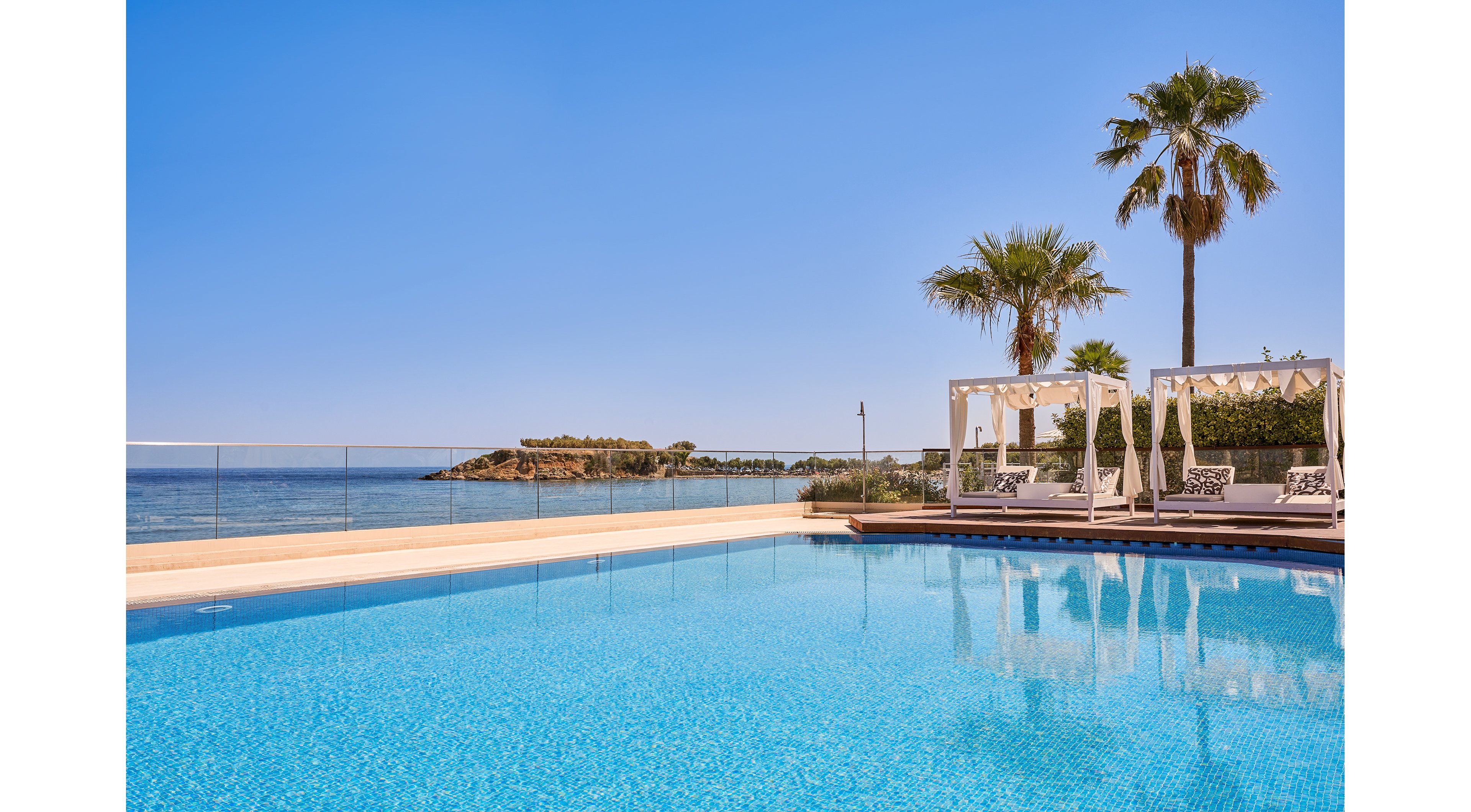 Atlantica Kalliston Resort