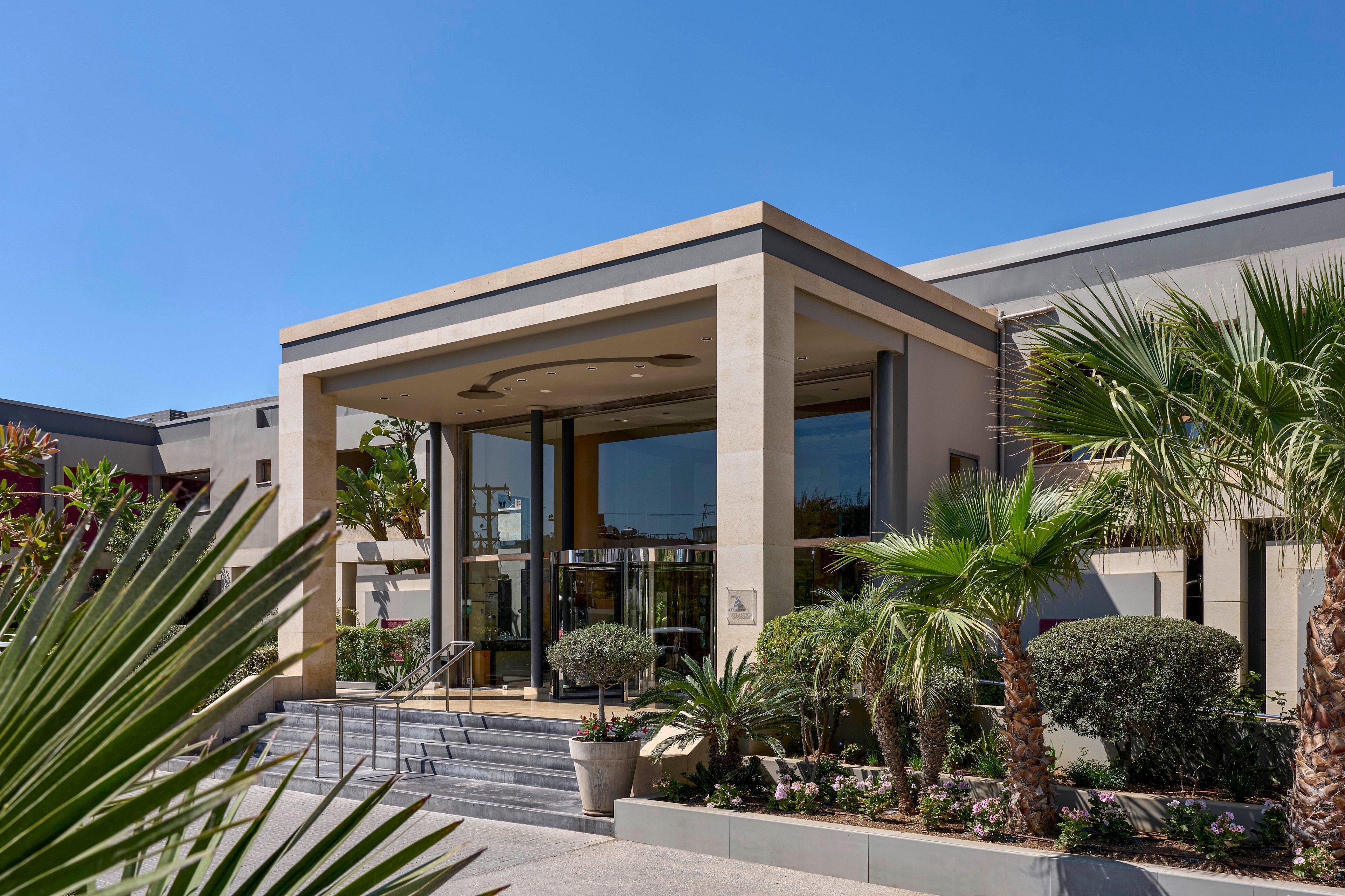 Atlantica Kalliston Resort