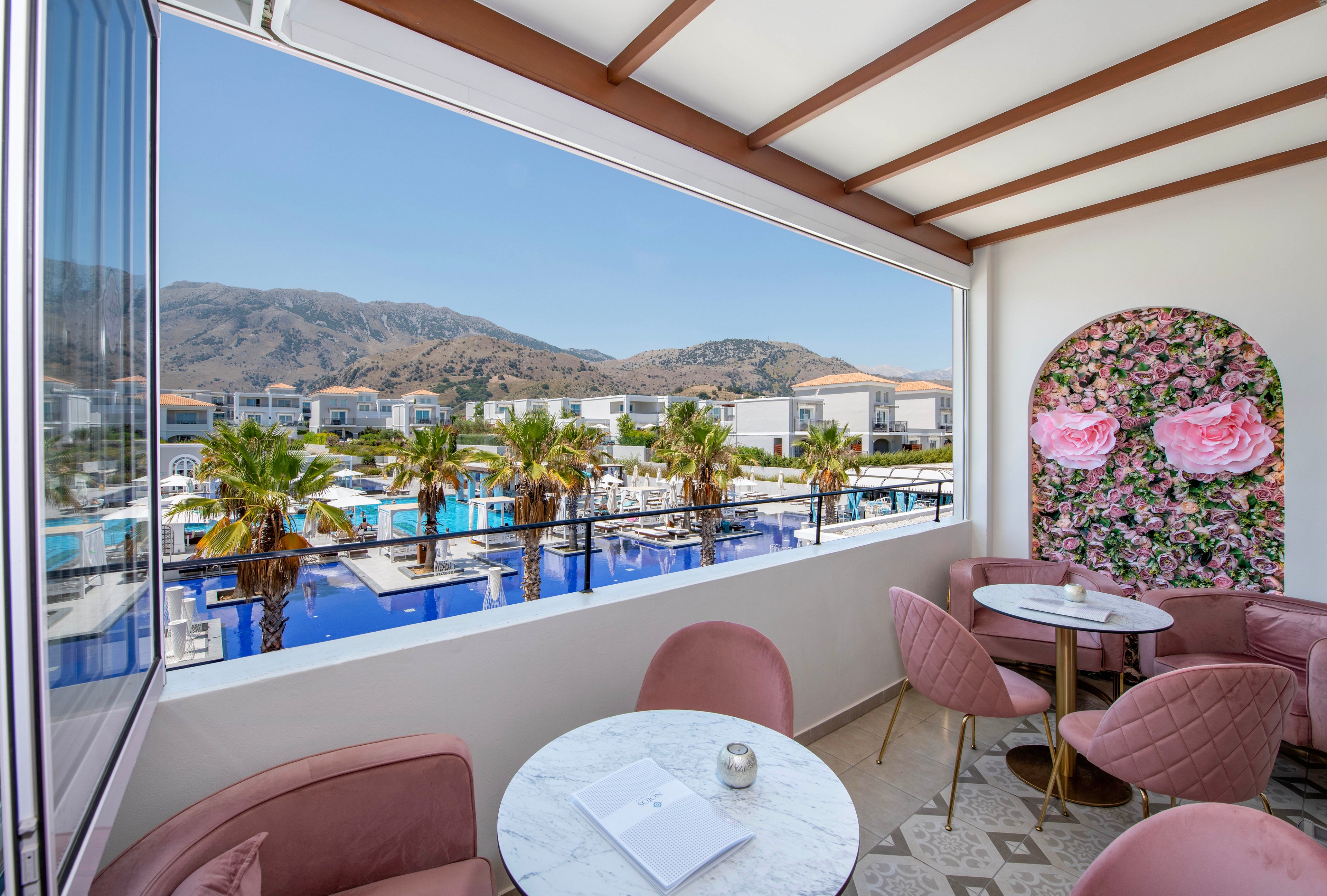 Anemos Luxury Grand Resort