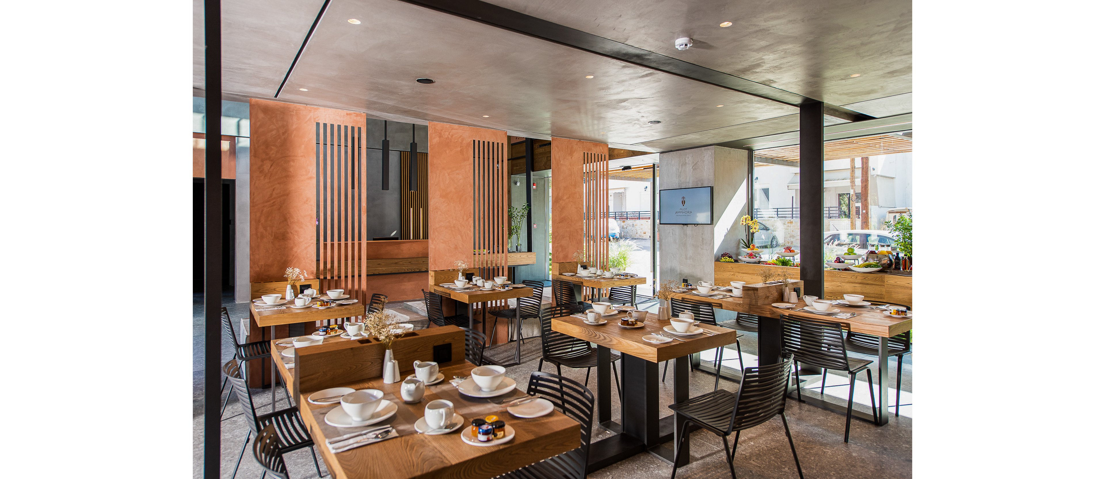 Pilot Amphora Boutique Hotel