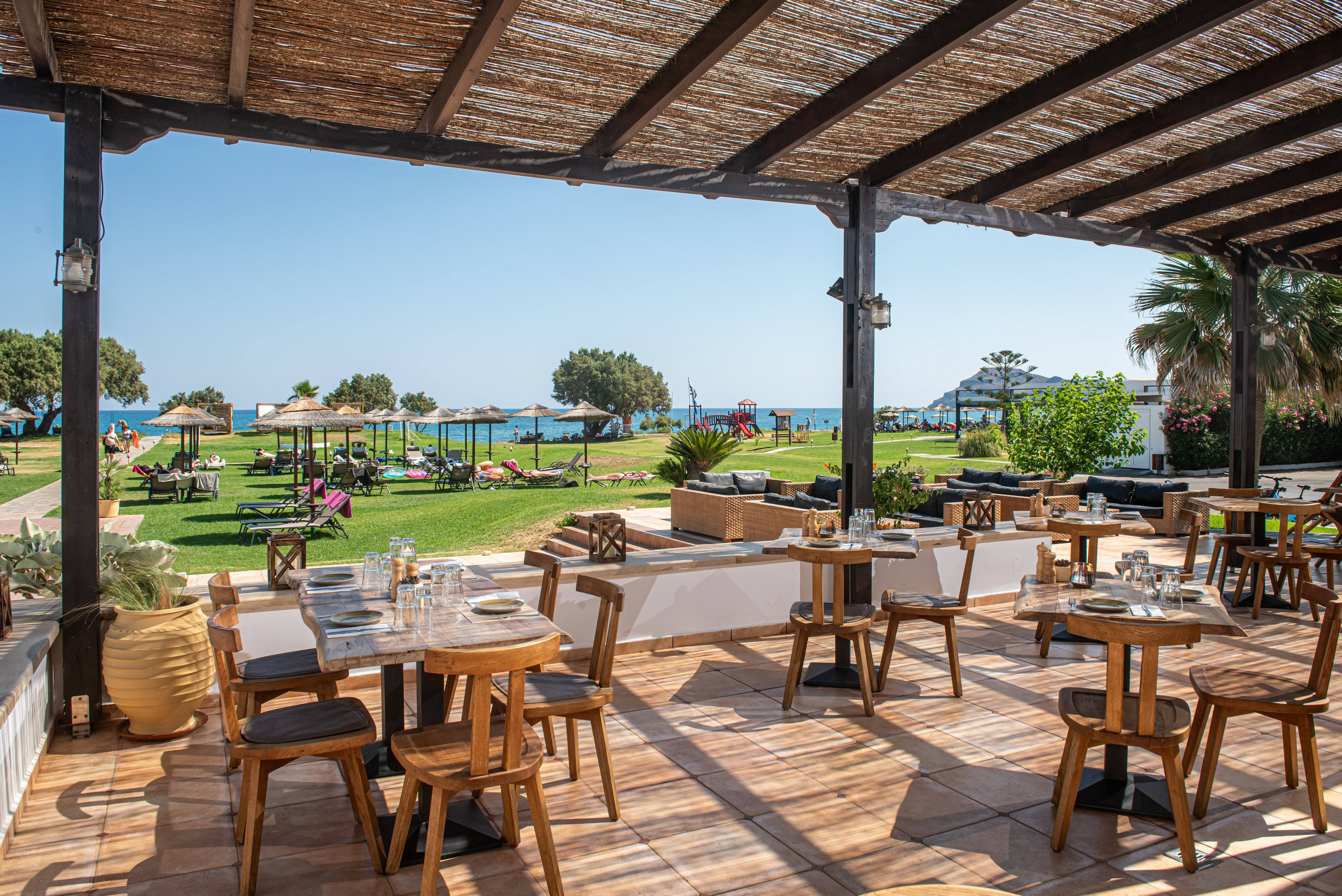 Geraniotis Hotel & Resort