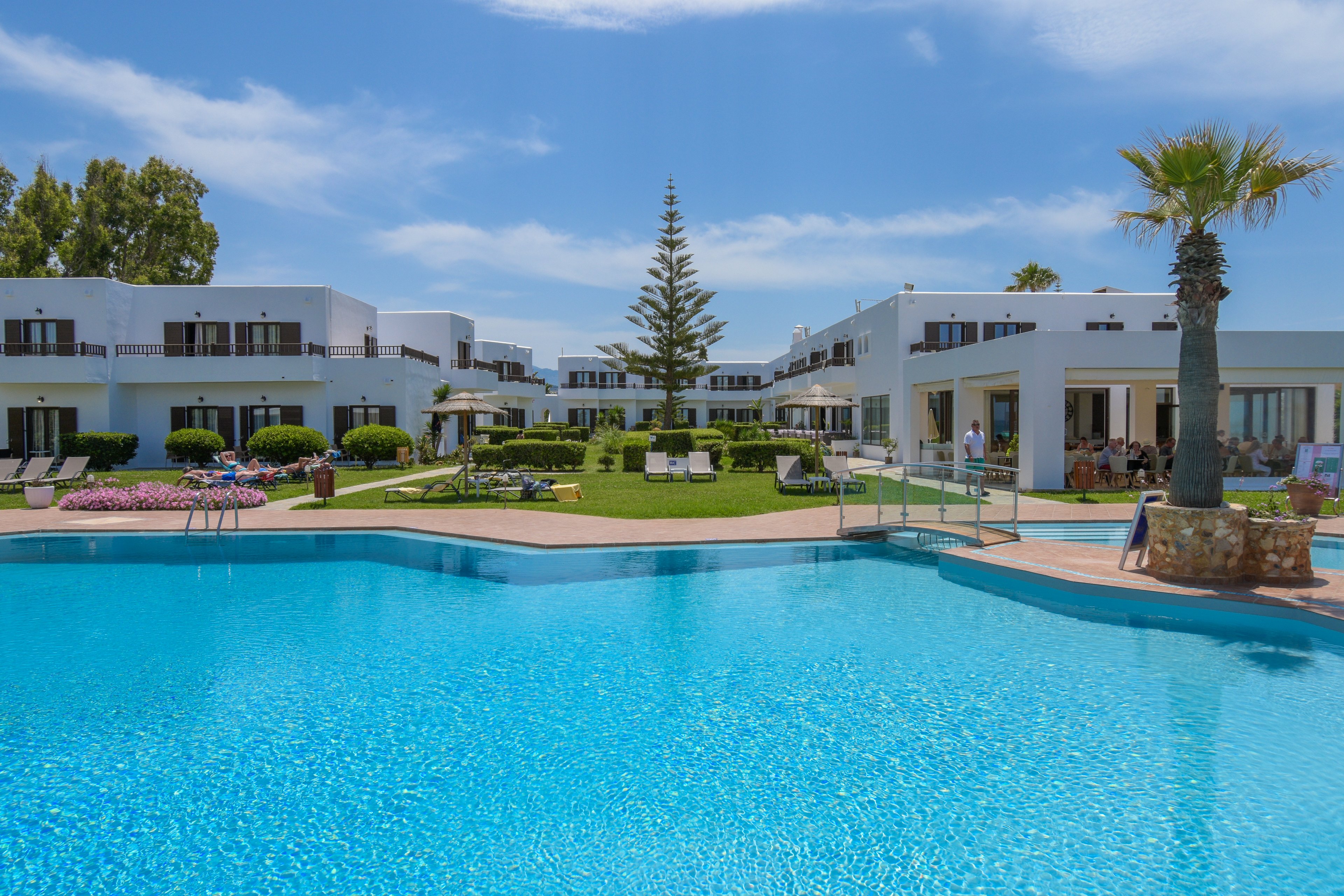 Geraniotis Hotel & Resort