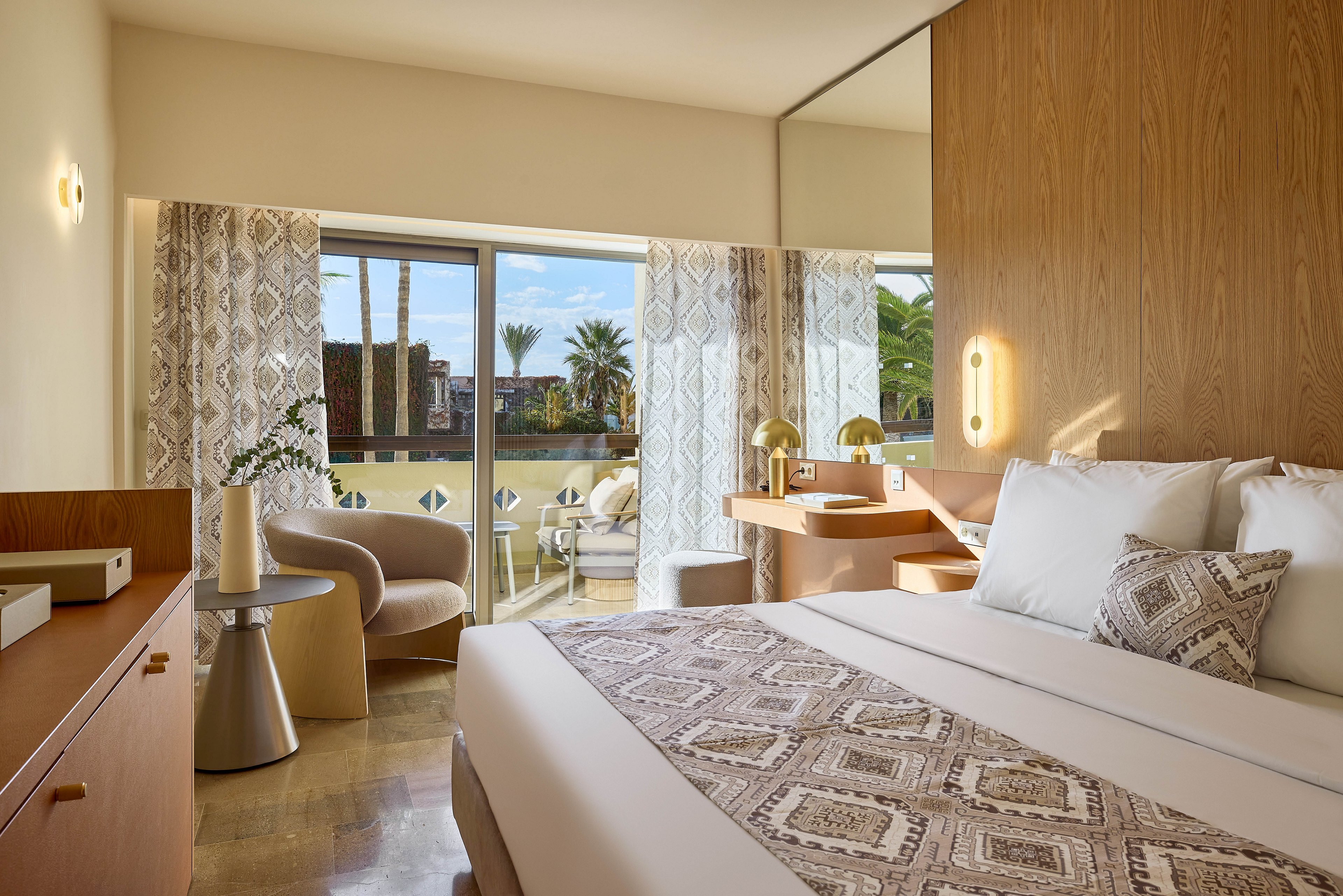 Aquila Rithymna Beach.