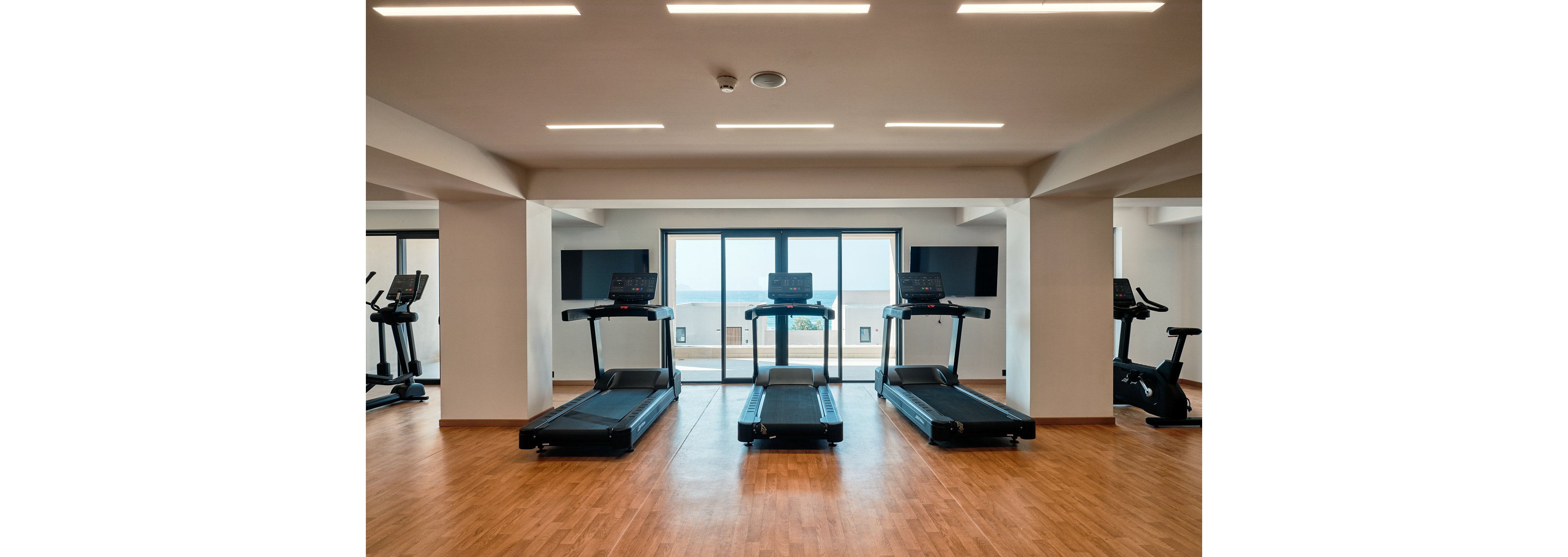 Oros Luxury Beach Resort.