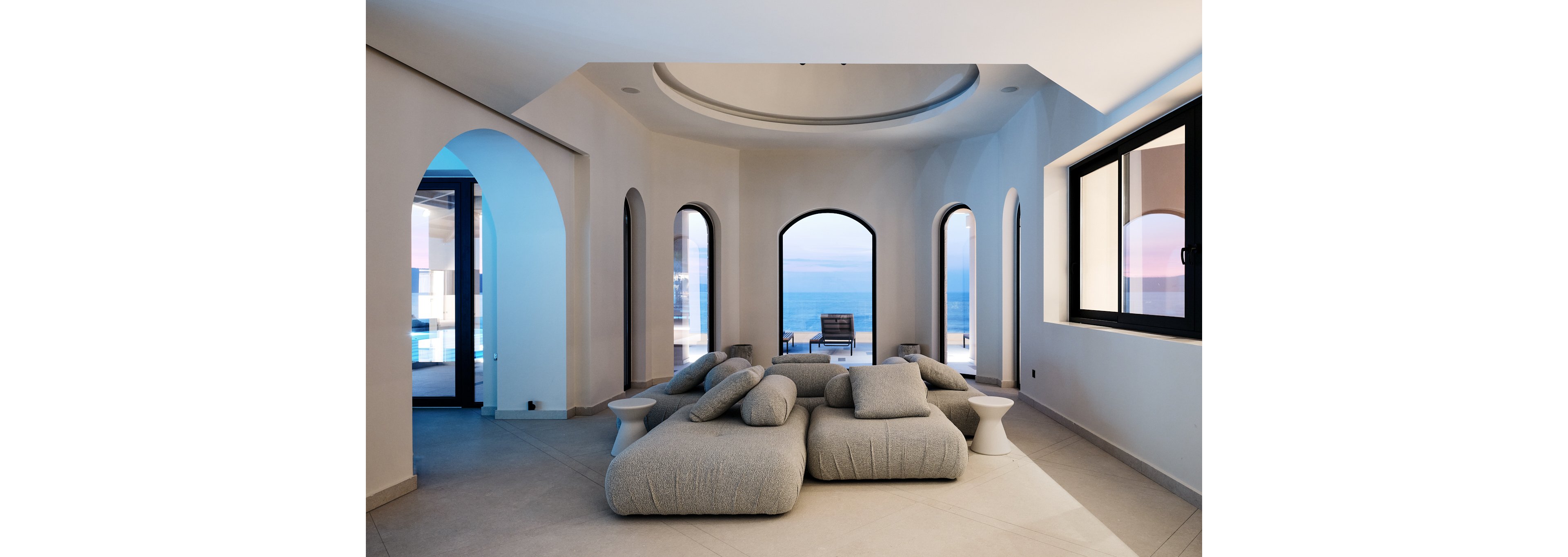 Oros Luxury Beach Resort.