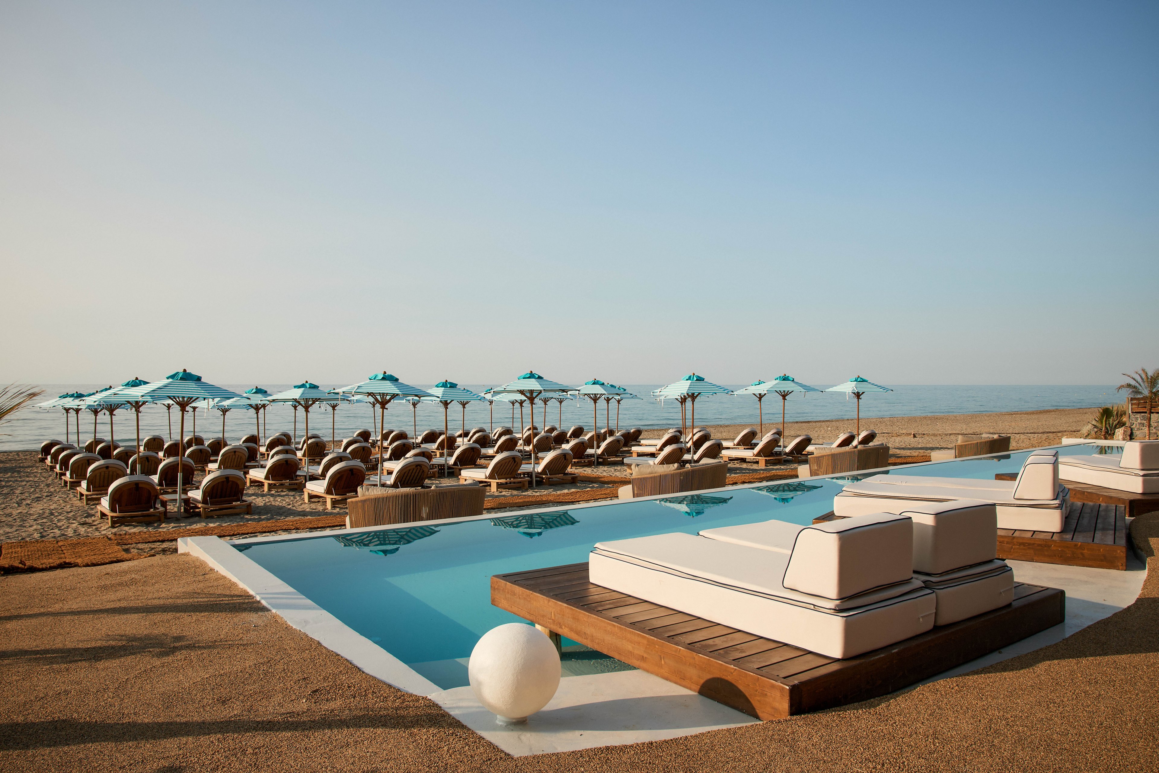 Uzenie All Suites Boutique Resort