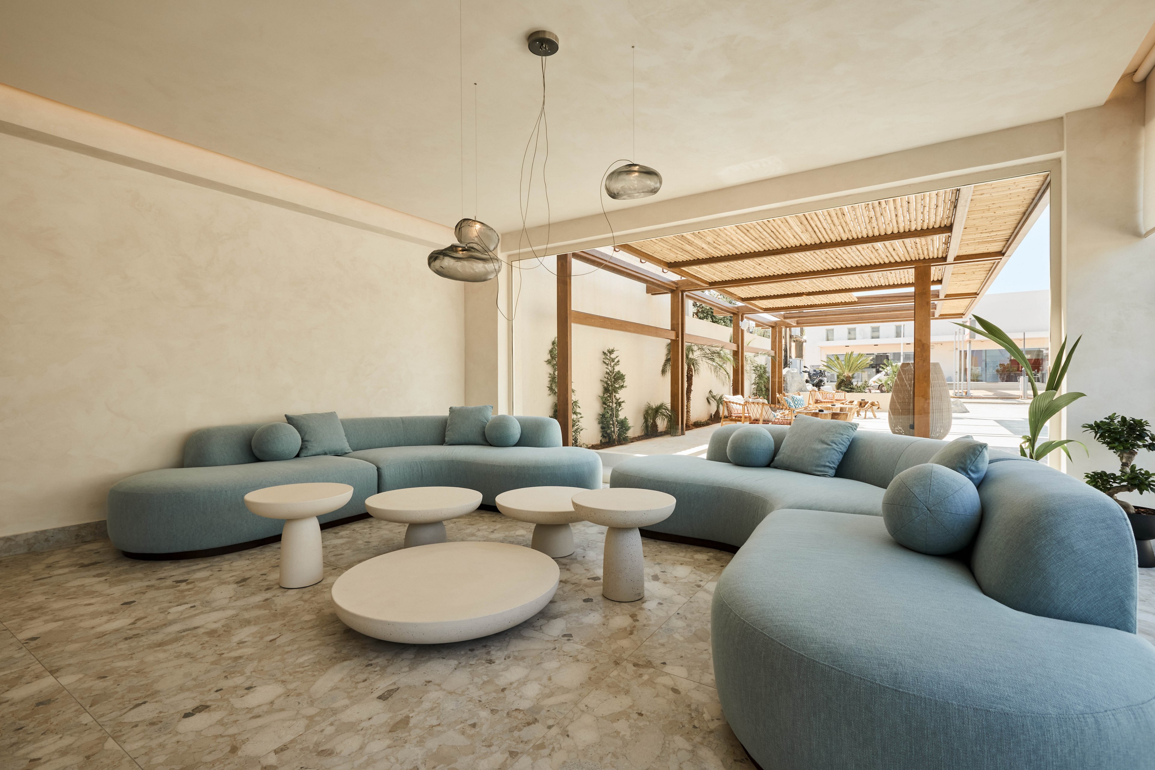 Uzenie All Suites Boutique Resort