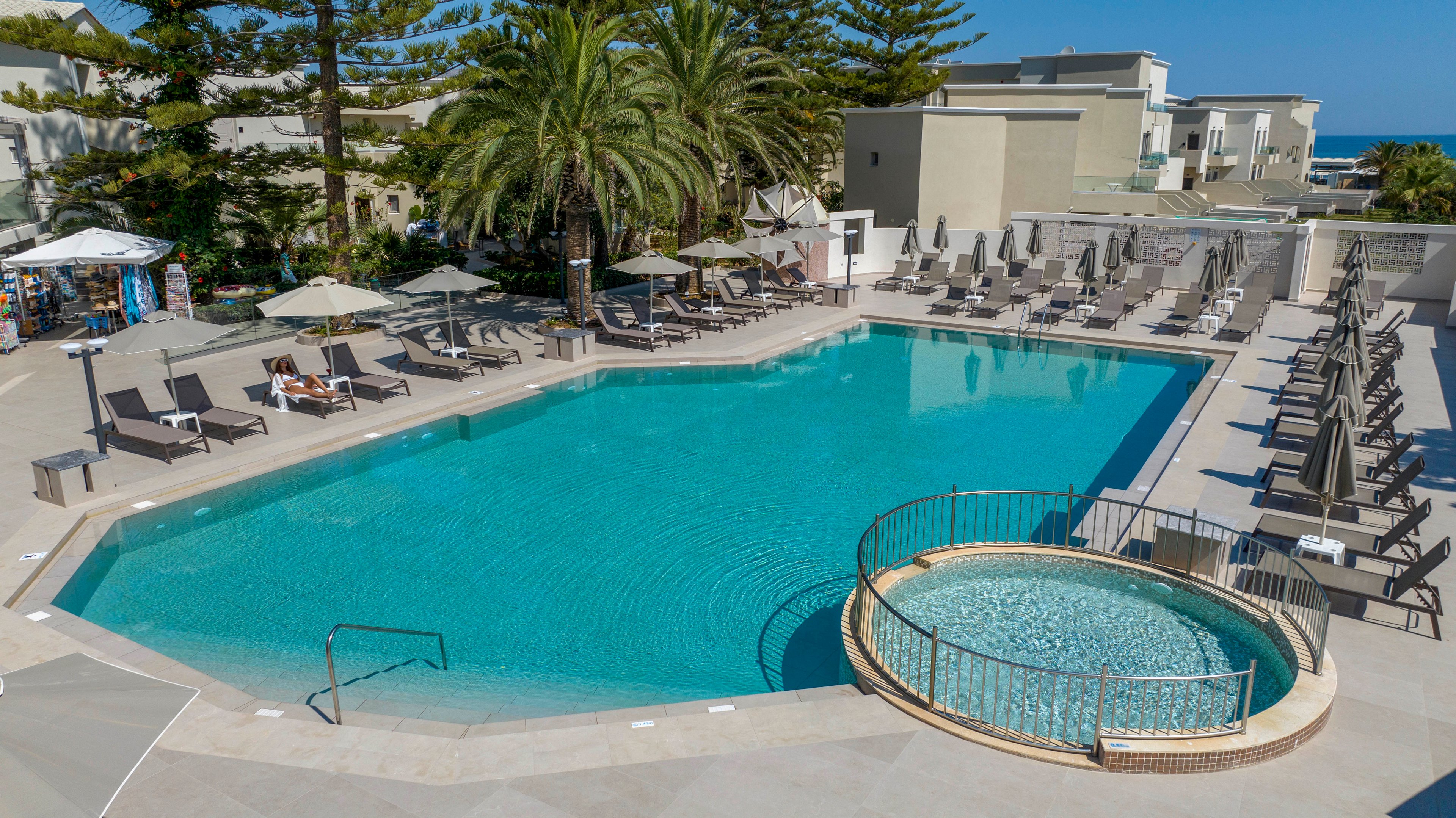 Vantaris Luxury Beach Resort