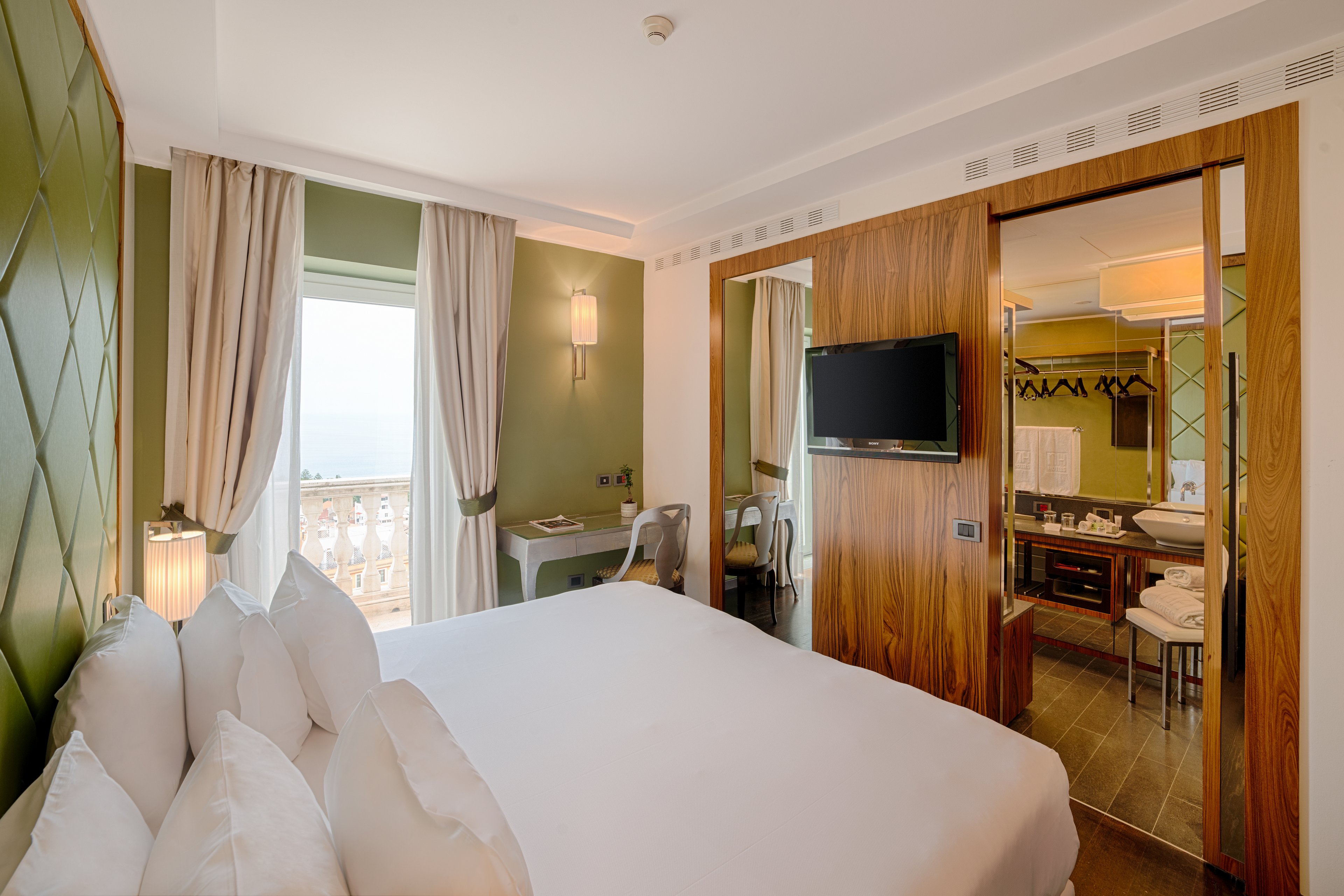 NH Collection Taormina