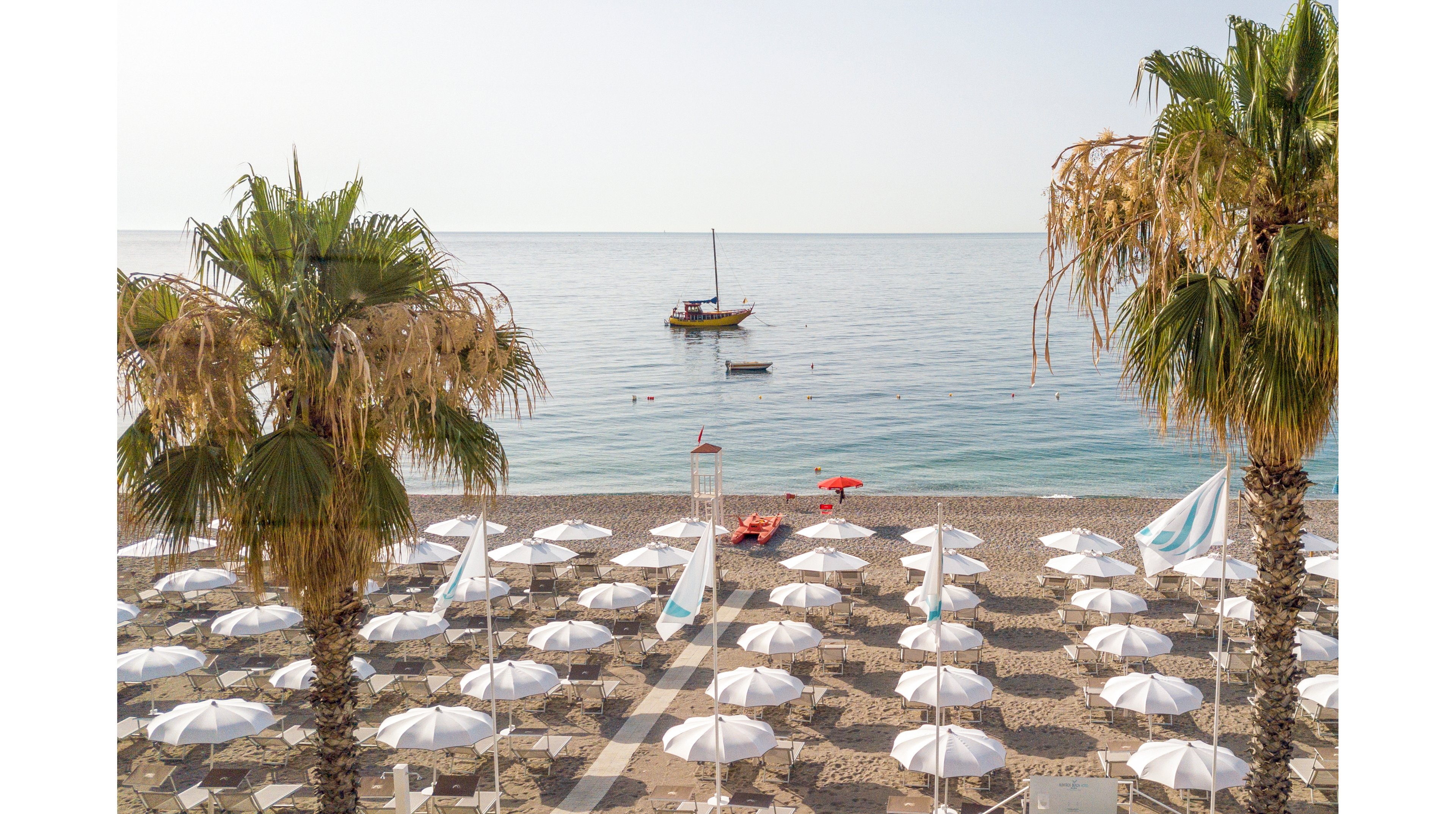 Albatros Beach Hotel