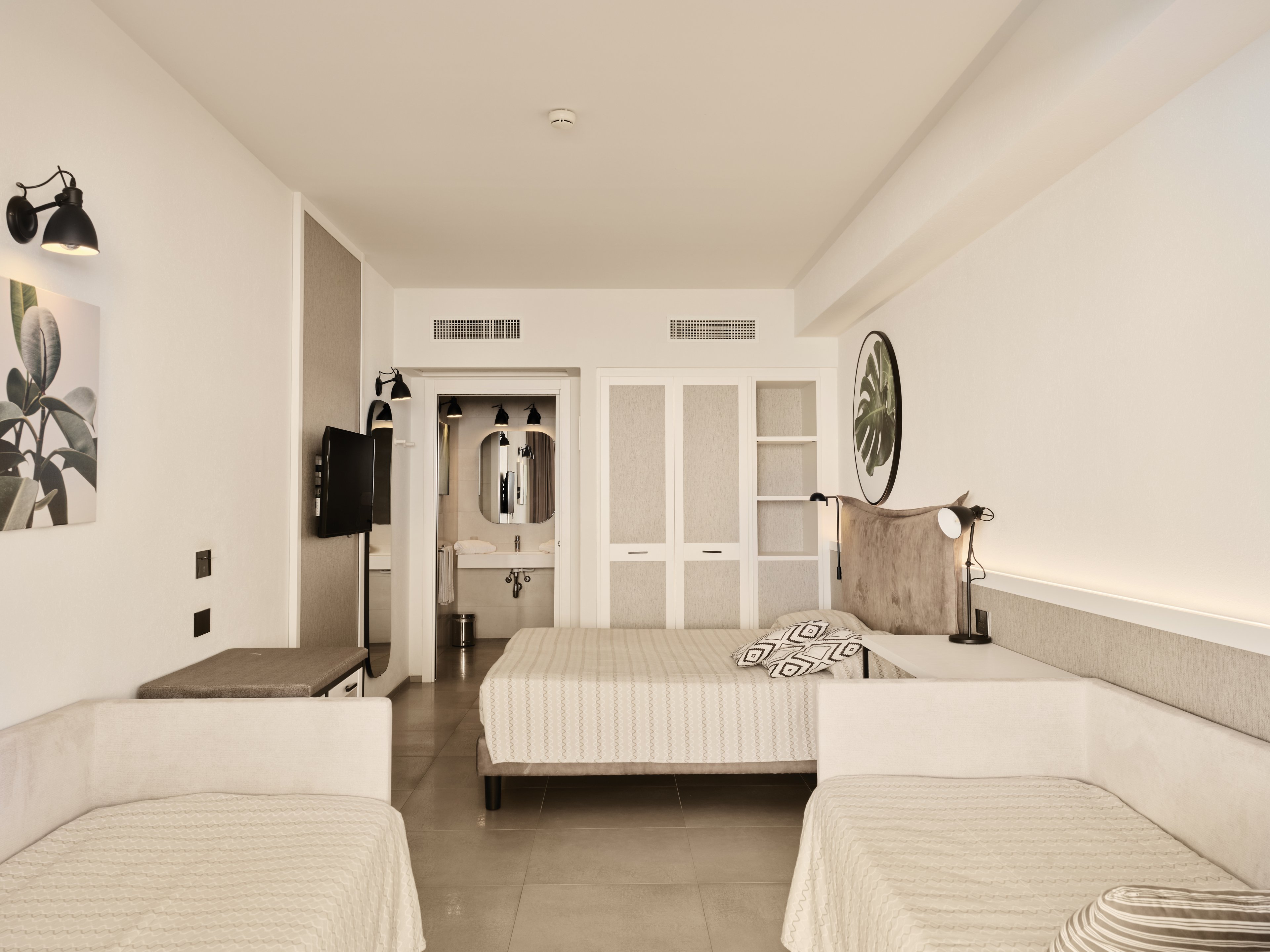 Mangia's Himera Resort.