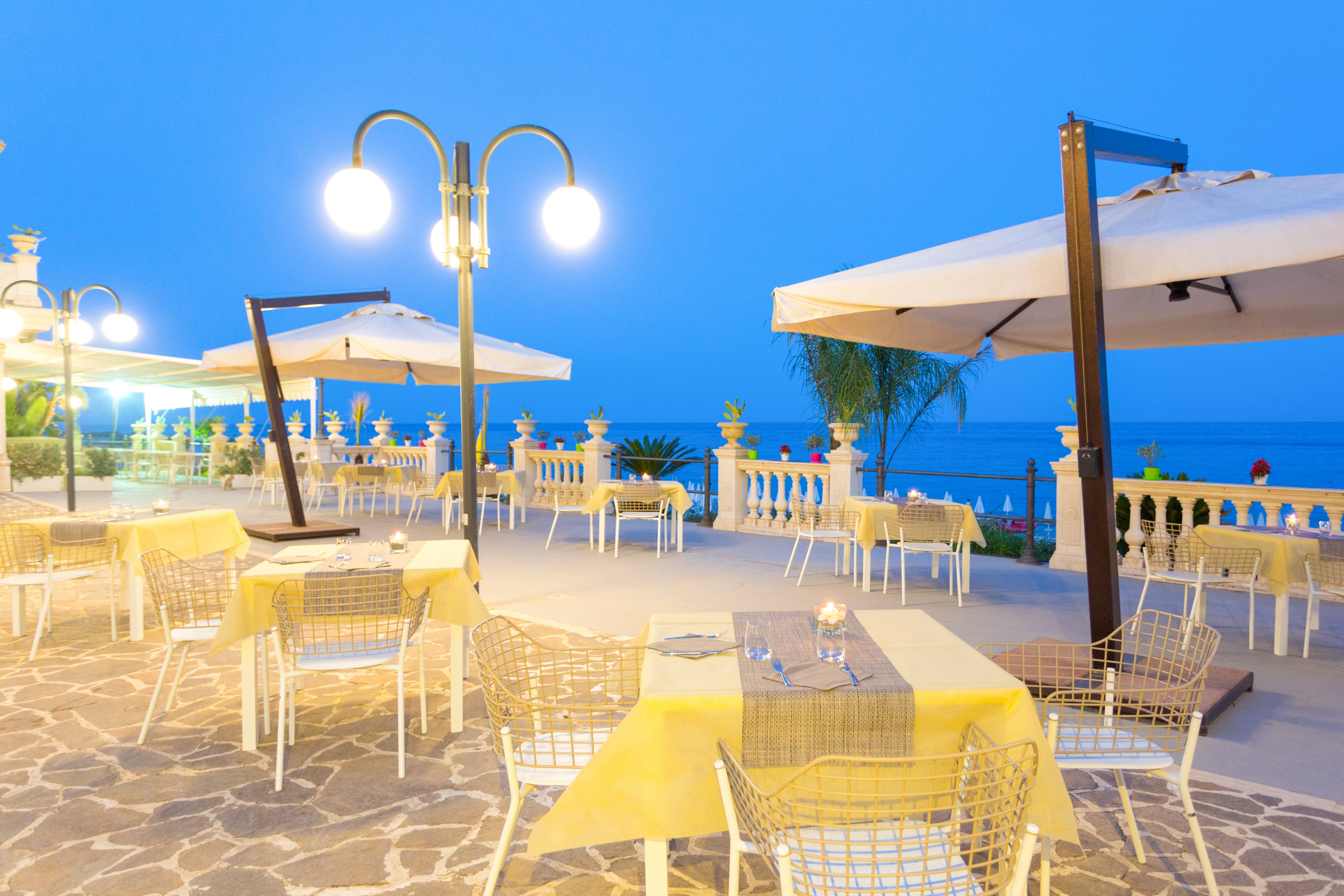 Hellenia Yachting Hotel