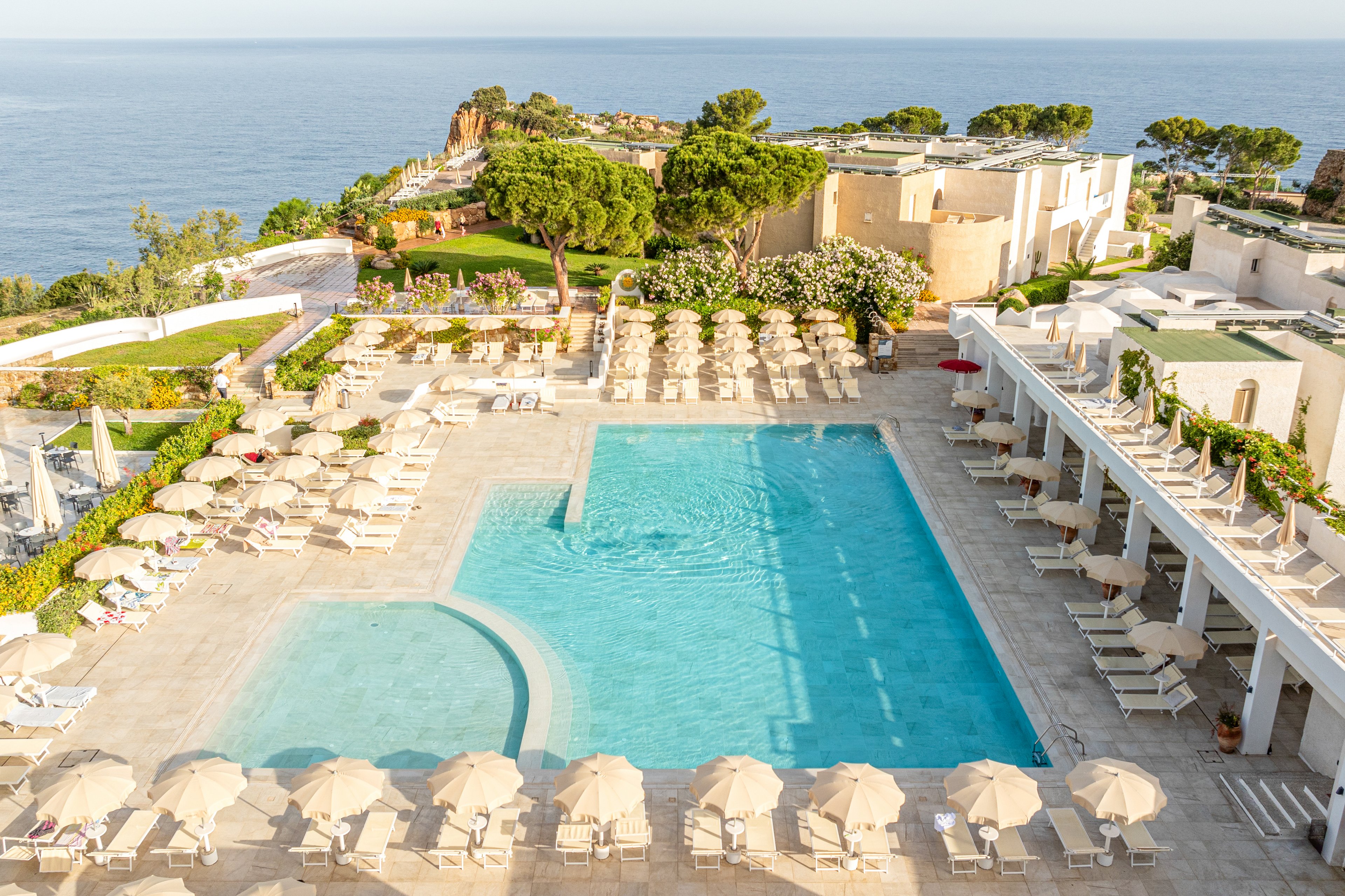 Mangia's Pollina Resort