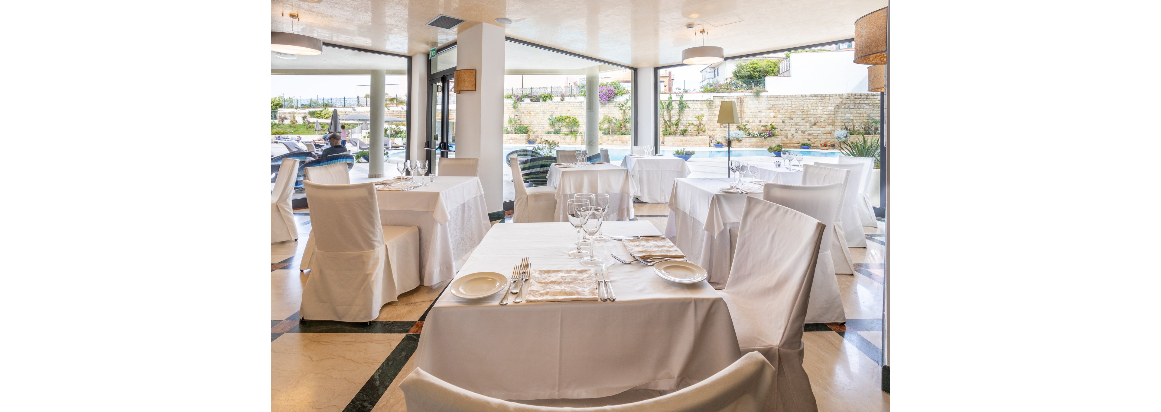 Hotel Cefalu Sea Palace.