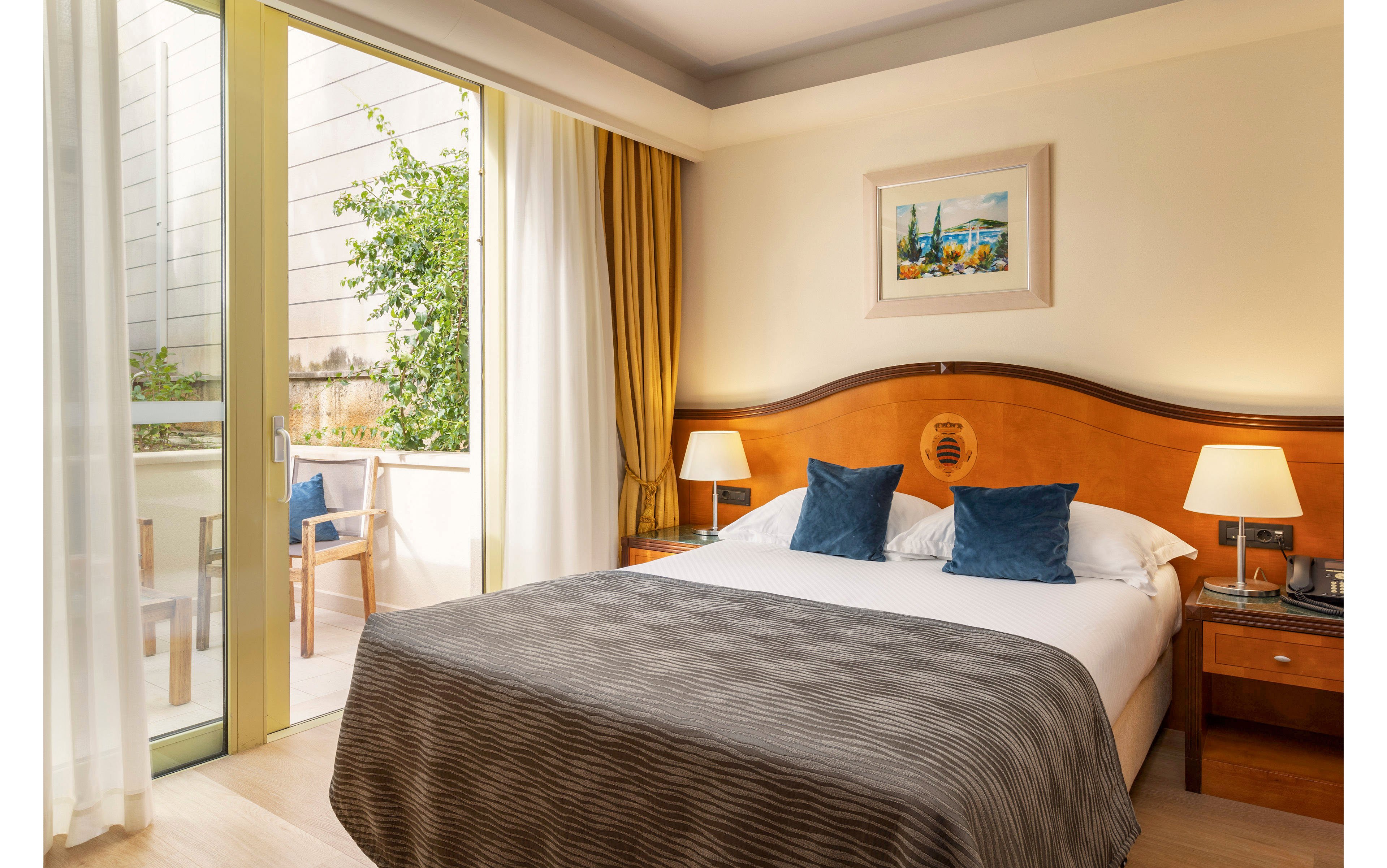 Hotel More
