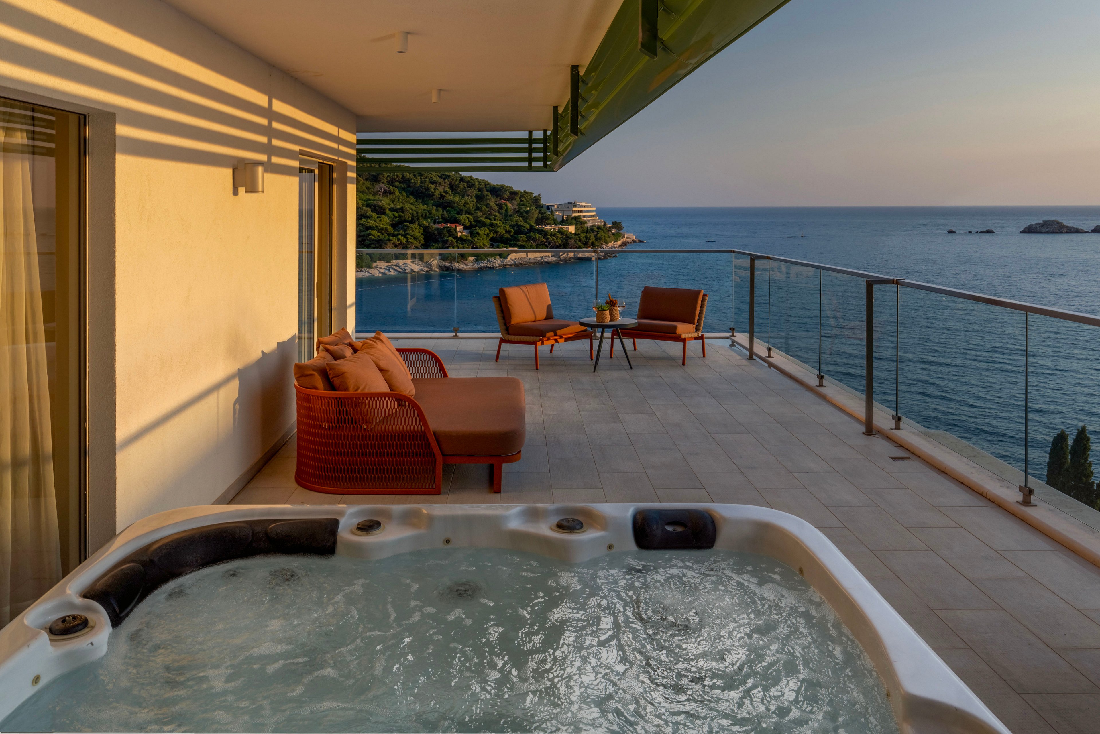 Hotel More
