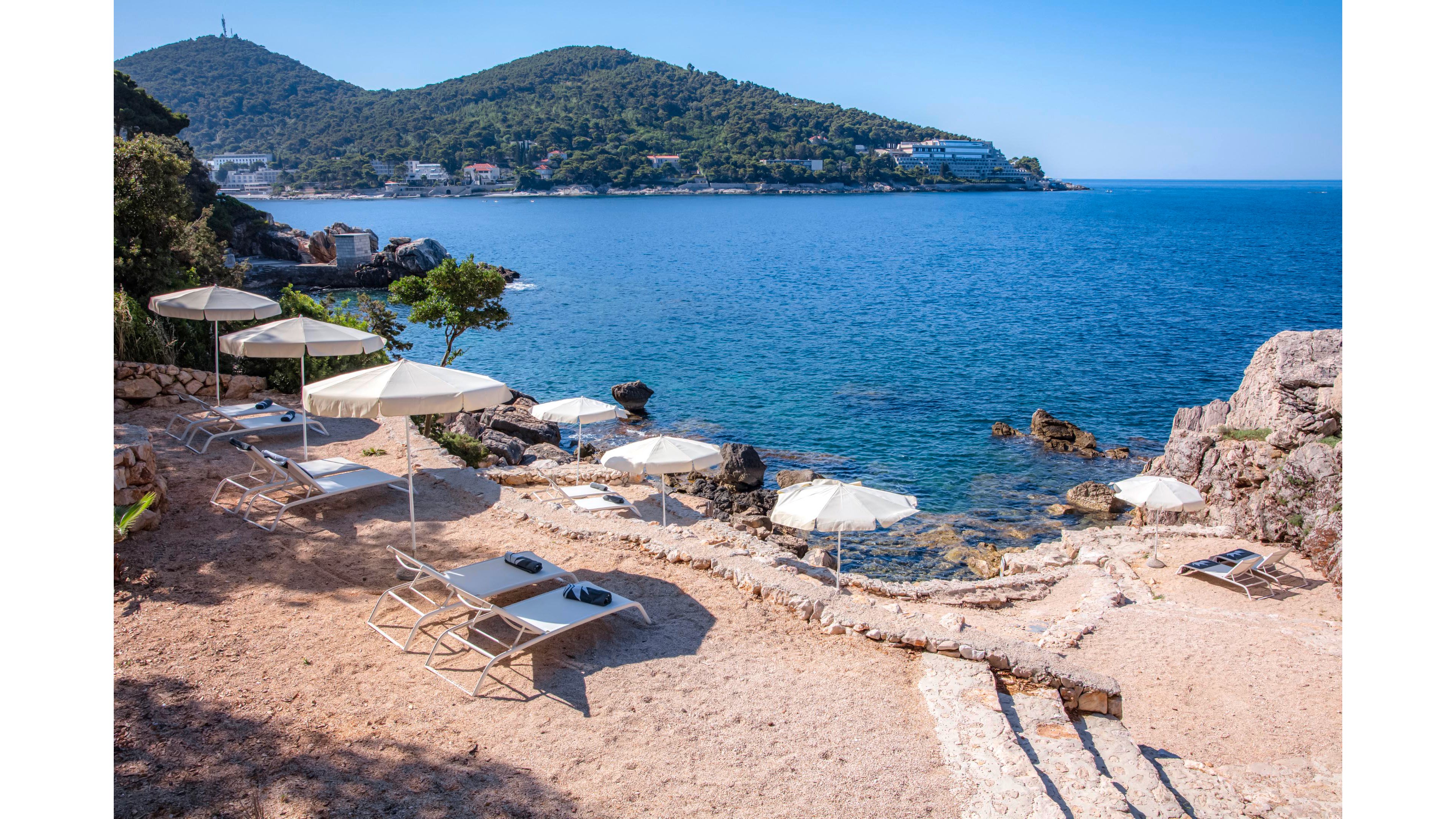 Royal Princess Hotel