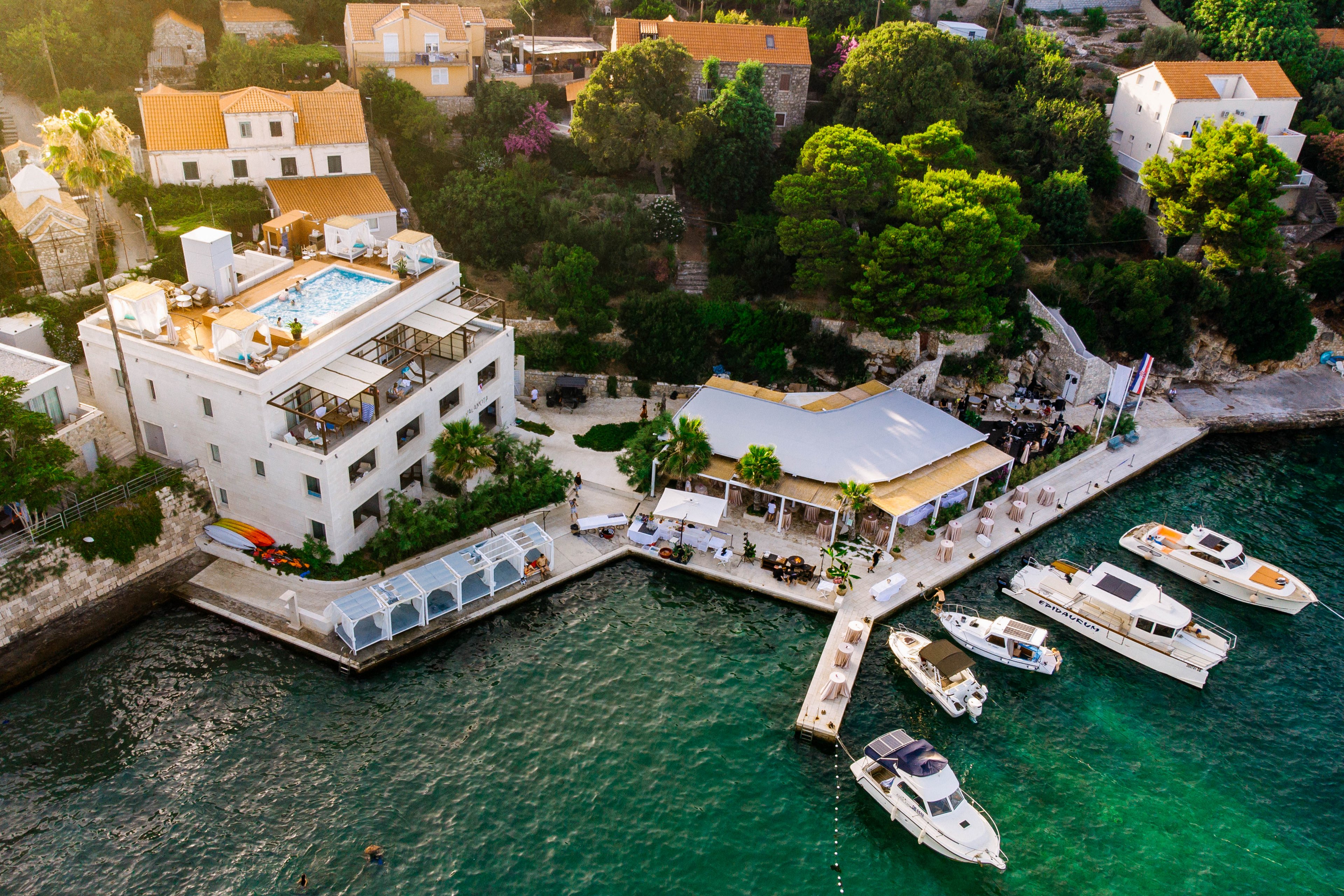 Kalamota Beach House