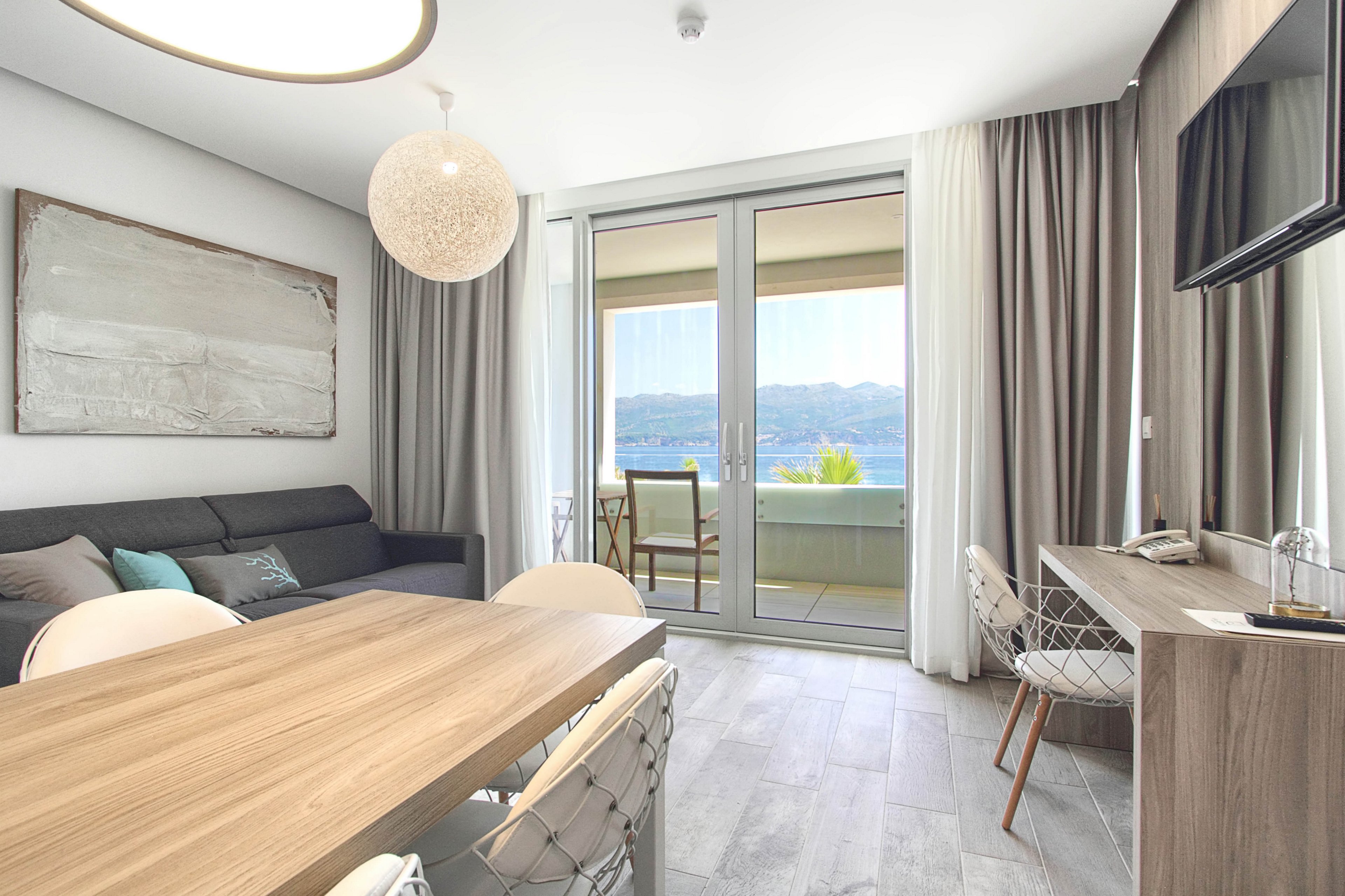 Kalamota Beach House