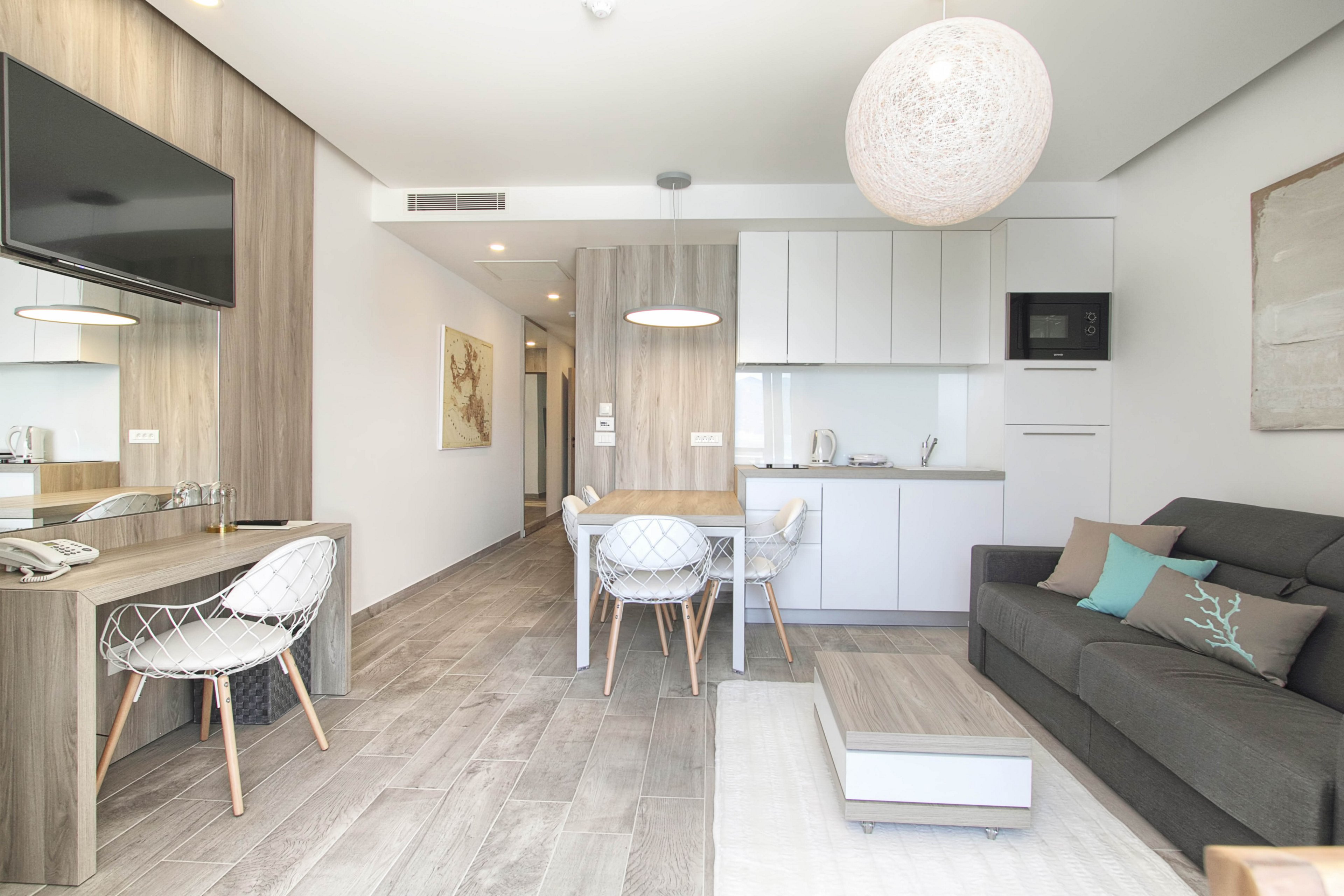 Kalamota Beach House