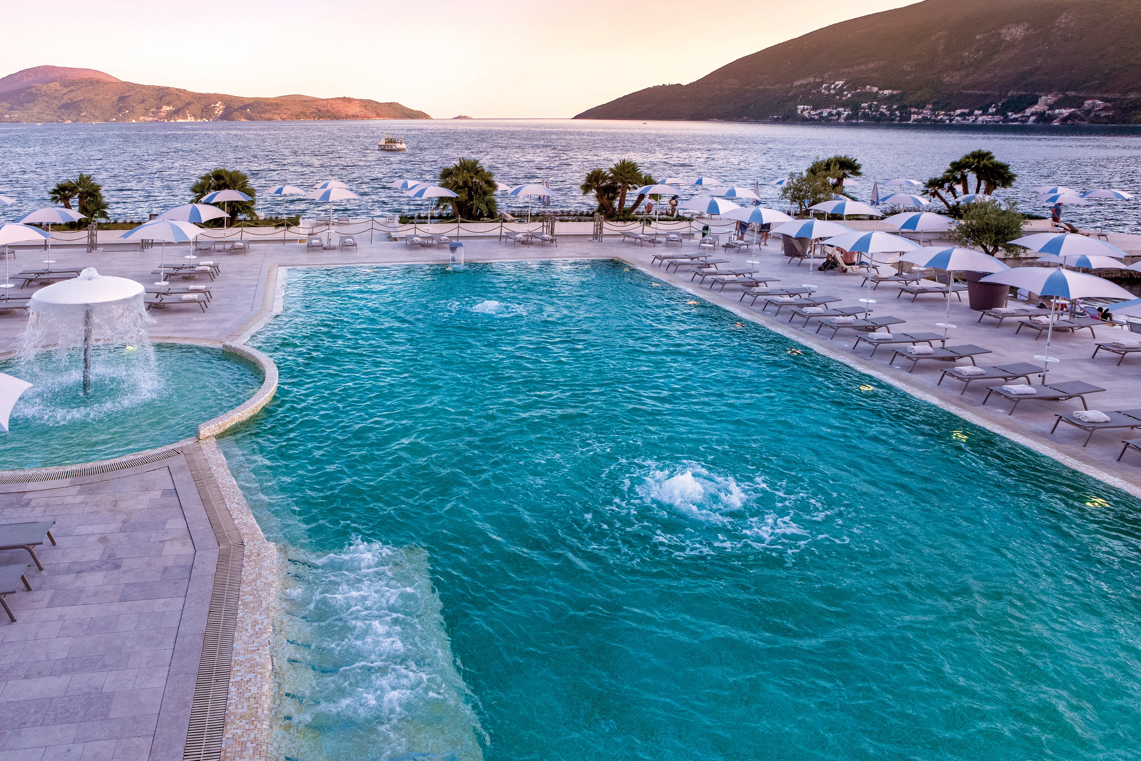 Palmon Bay Hotel & Spa