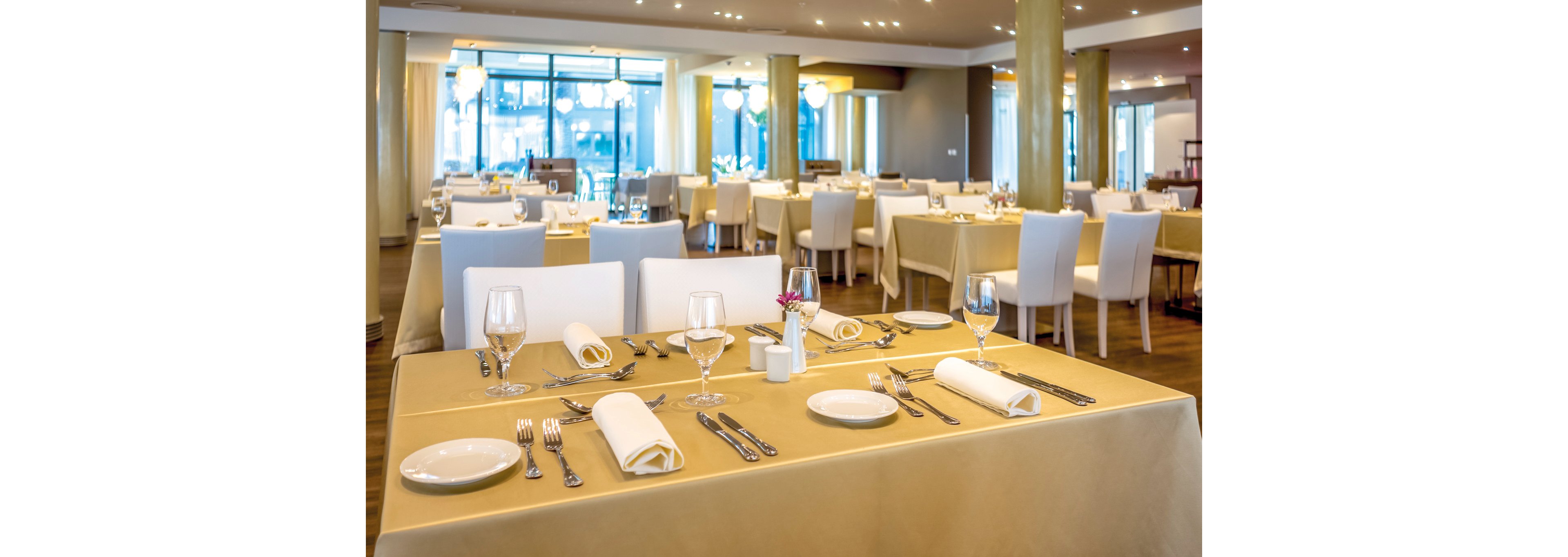 Palmon Bay Hotel & Spa