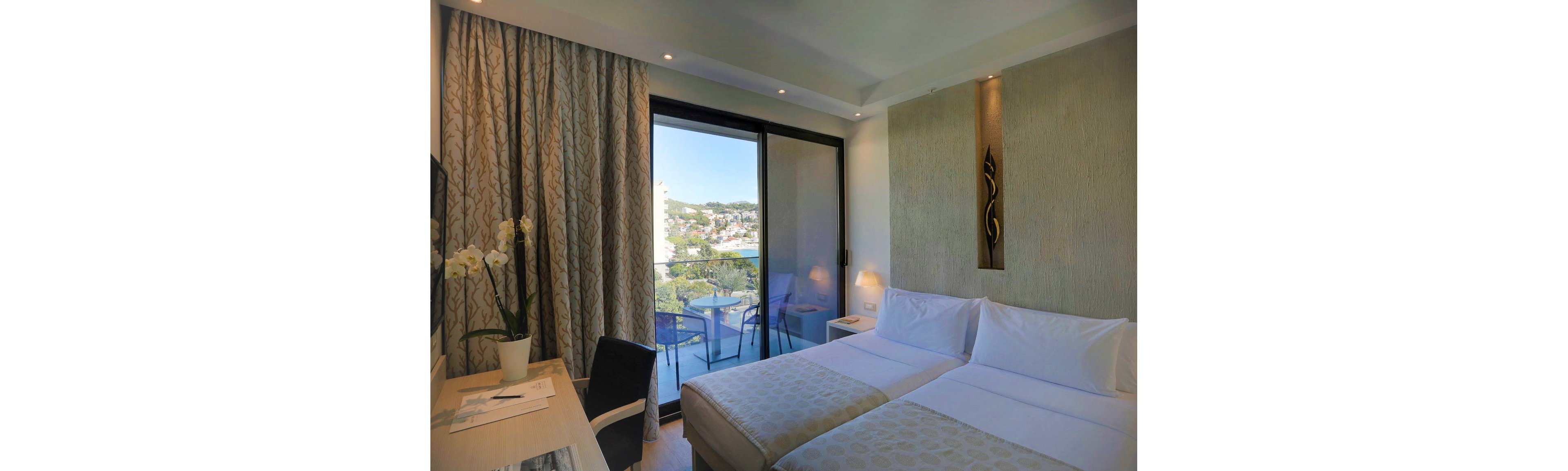 Palmon Bay Hotel & Spa