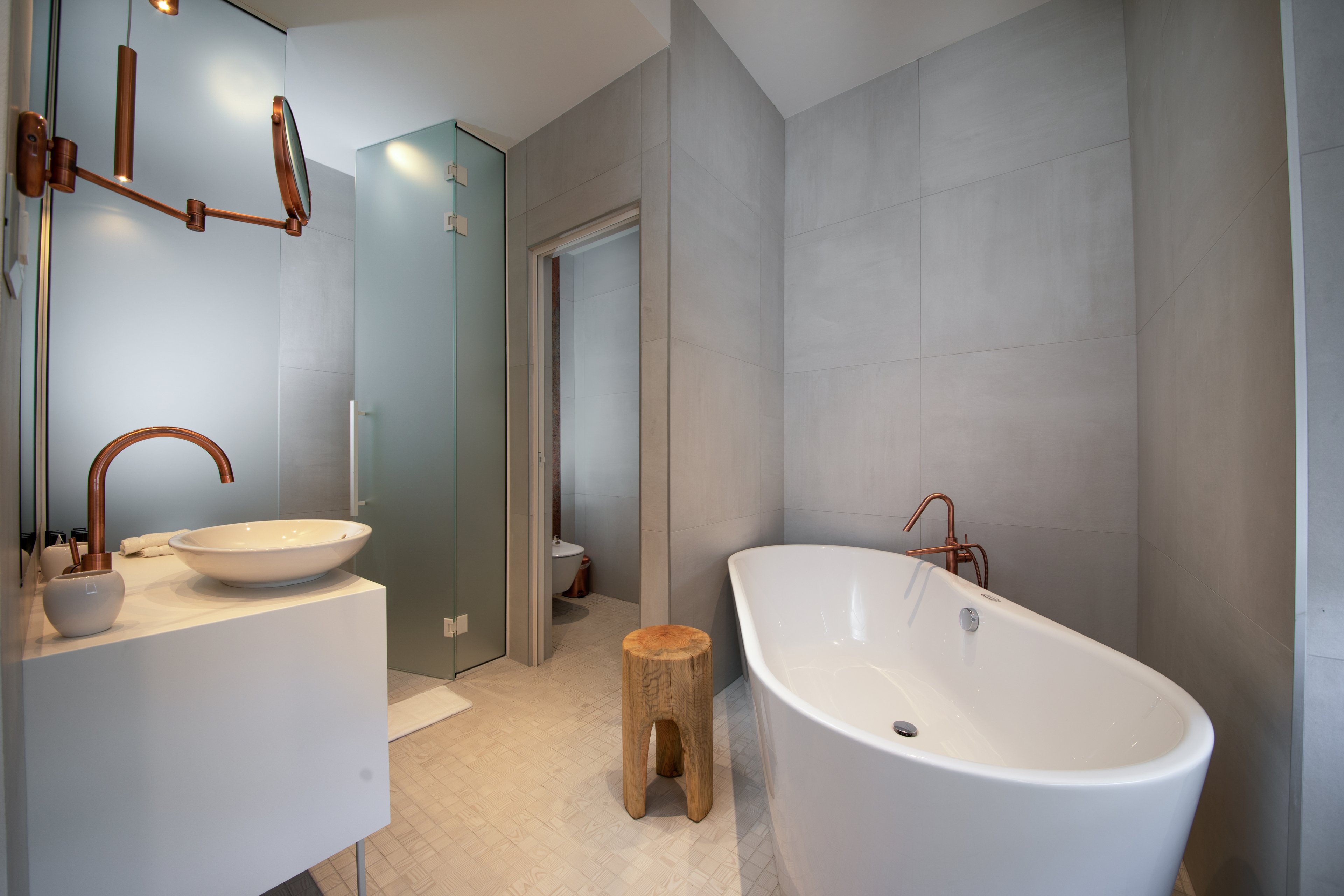 Lazure Hotel & Marina