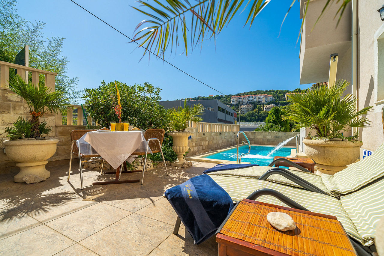 Apartments Villa Aura