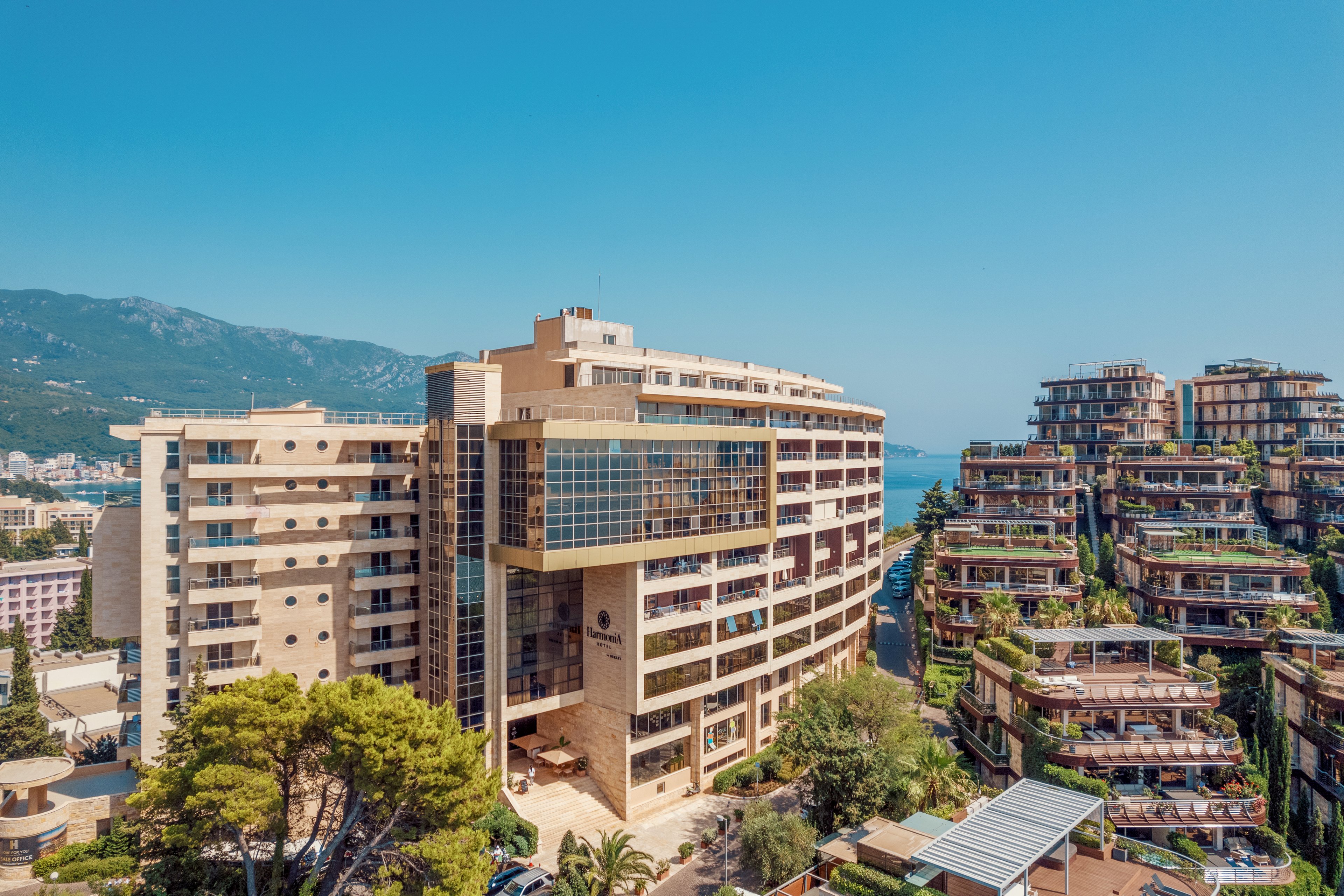 Harmonia Hotel by Dukley