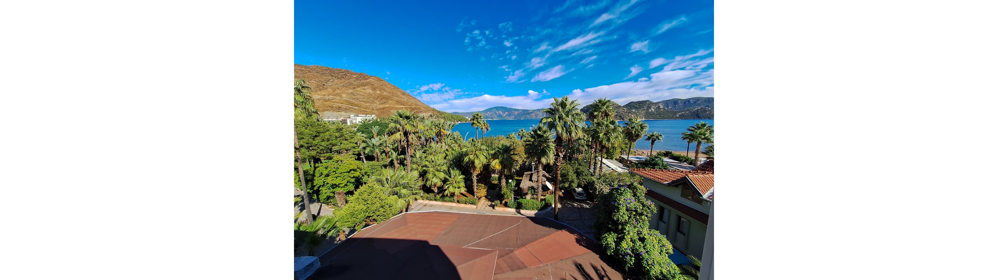 L'Etoile Beach Hotel