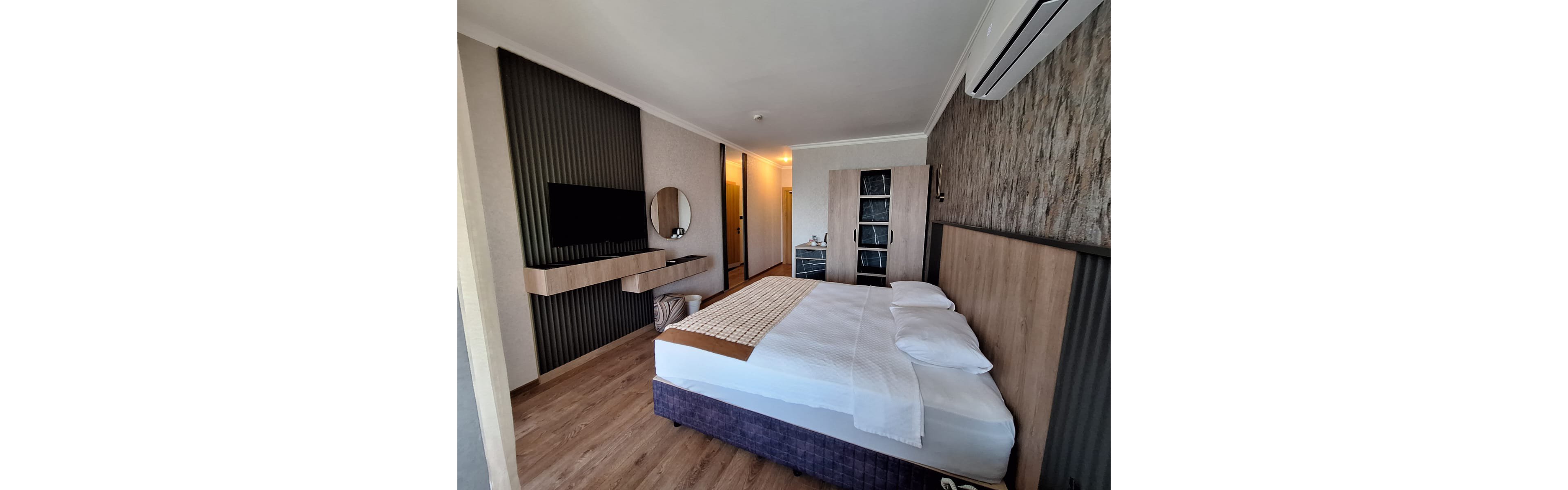 L'Etoile Beach Hotel