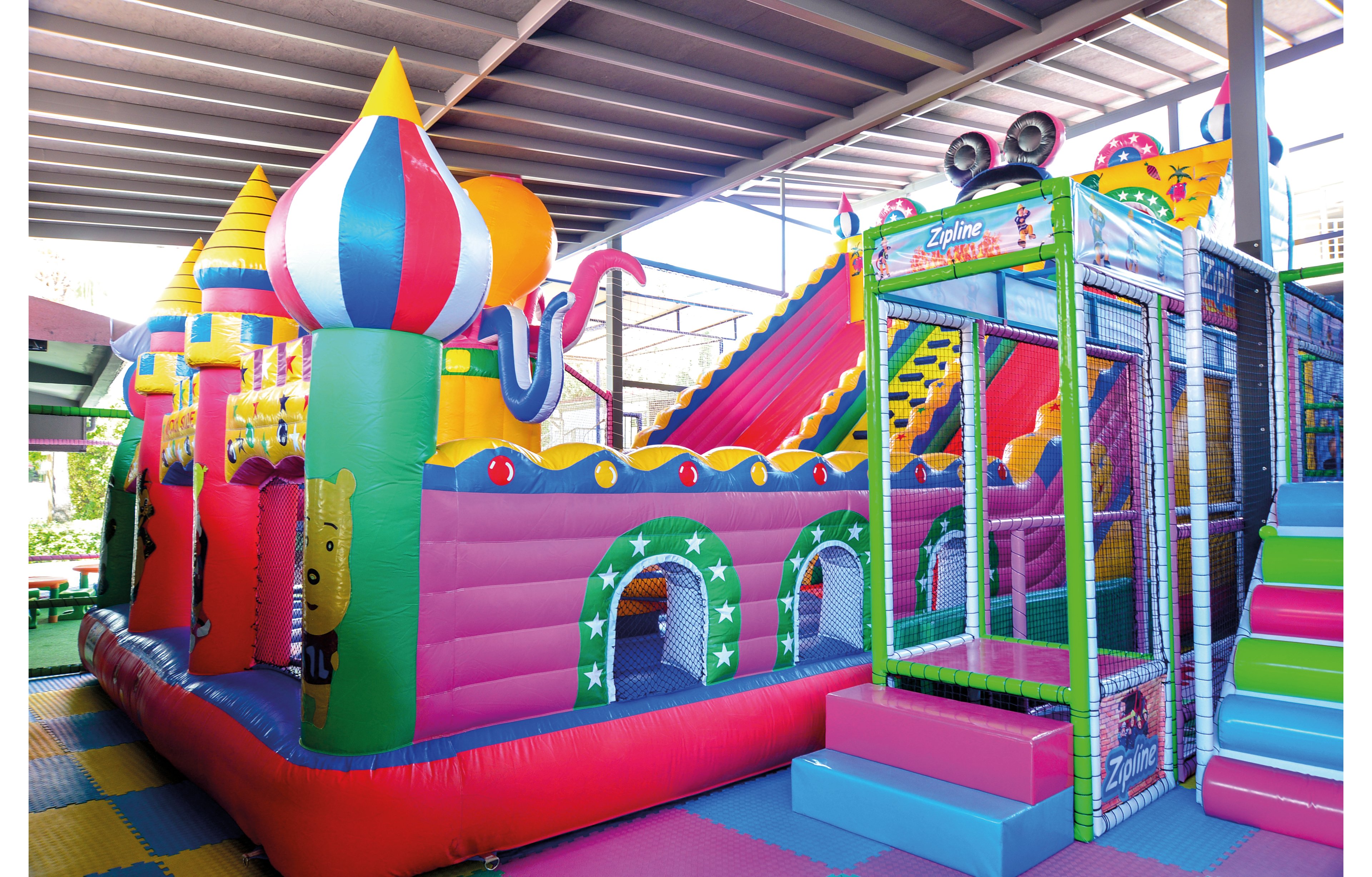 Club Atrium Hotel & Apartments