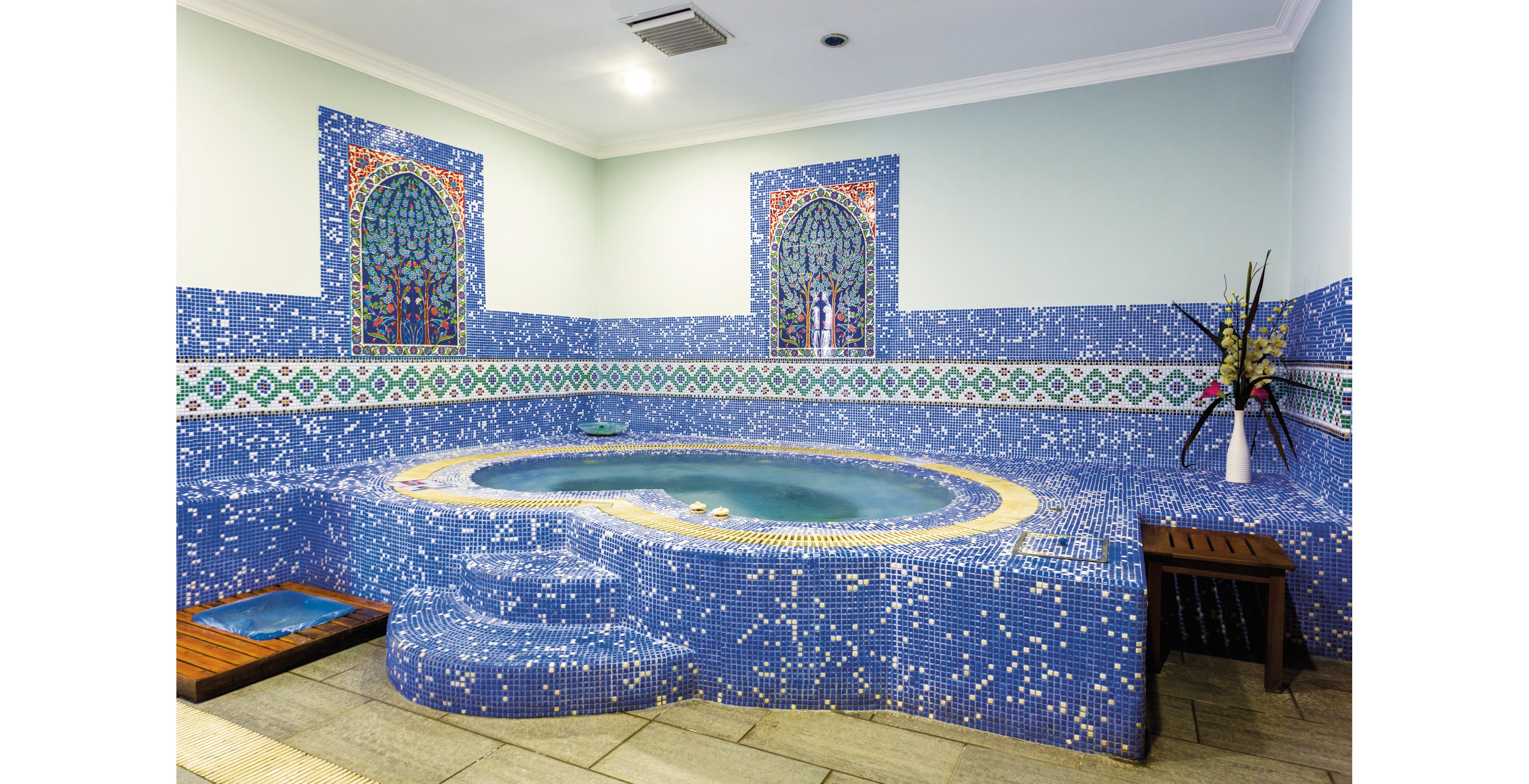 Sea Breeze Hotel & Apartments