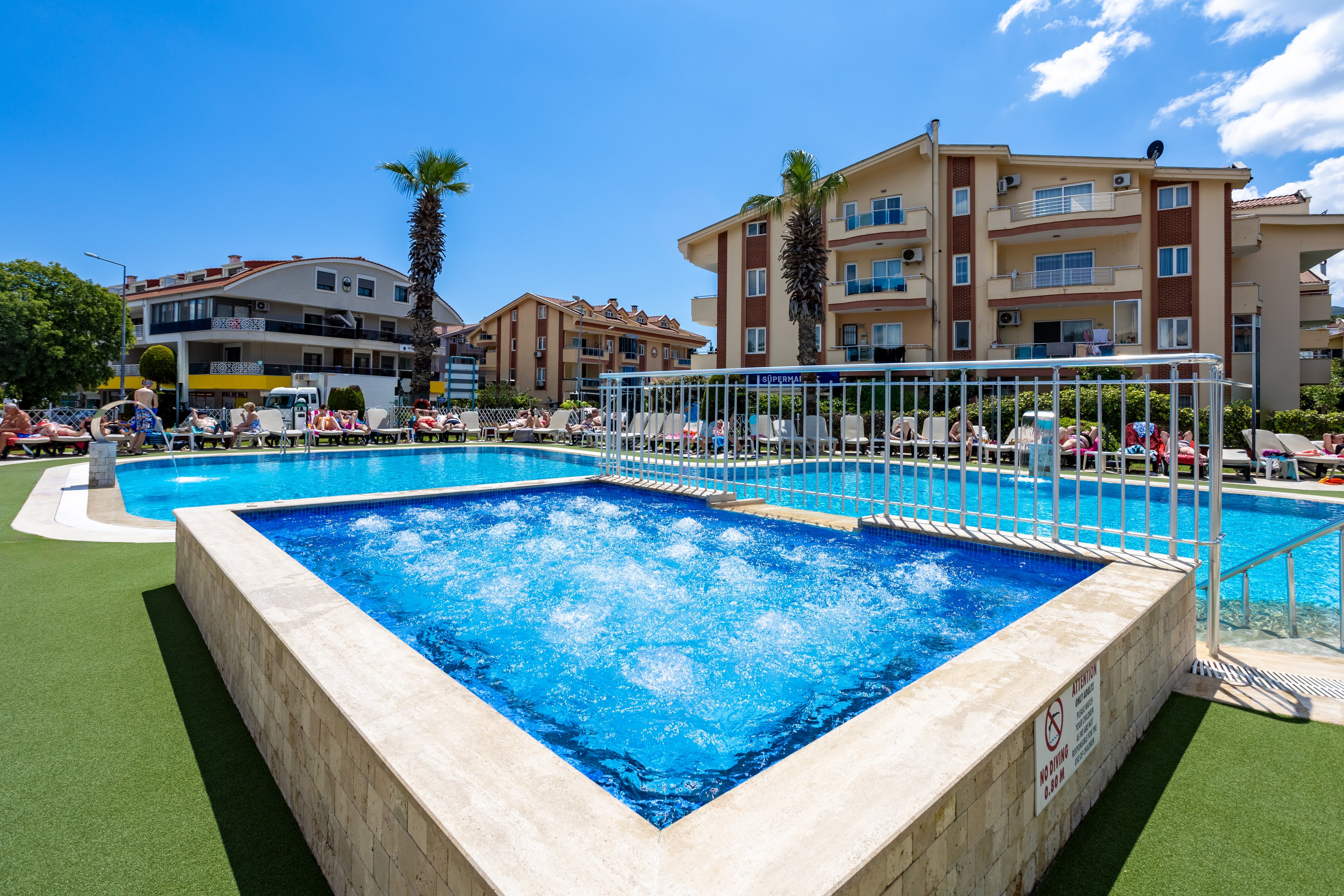 Club Likya Apartments